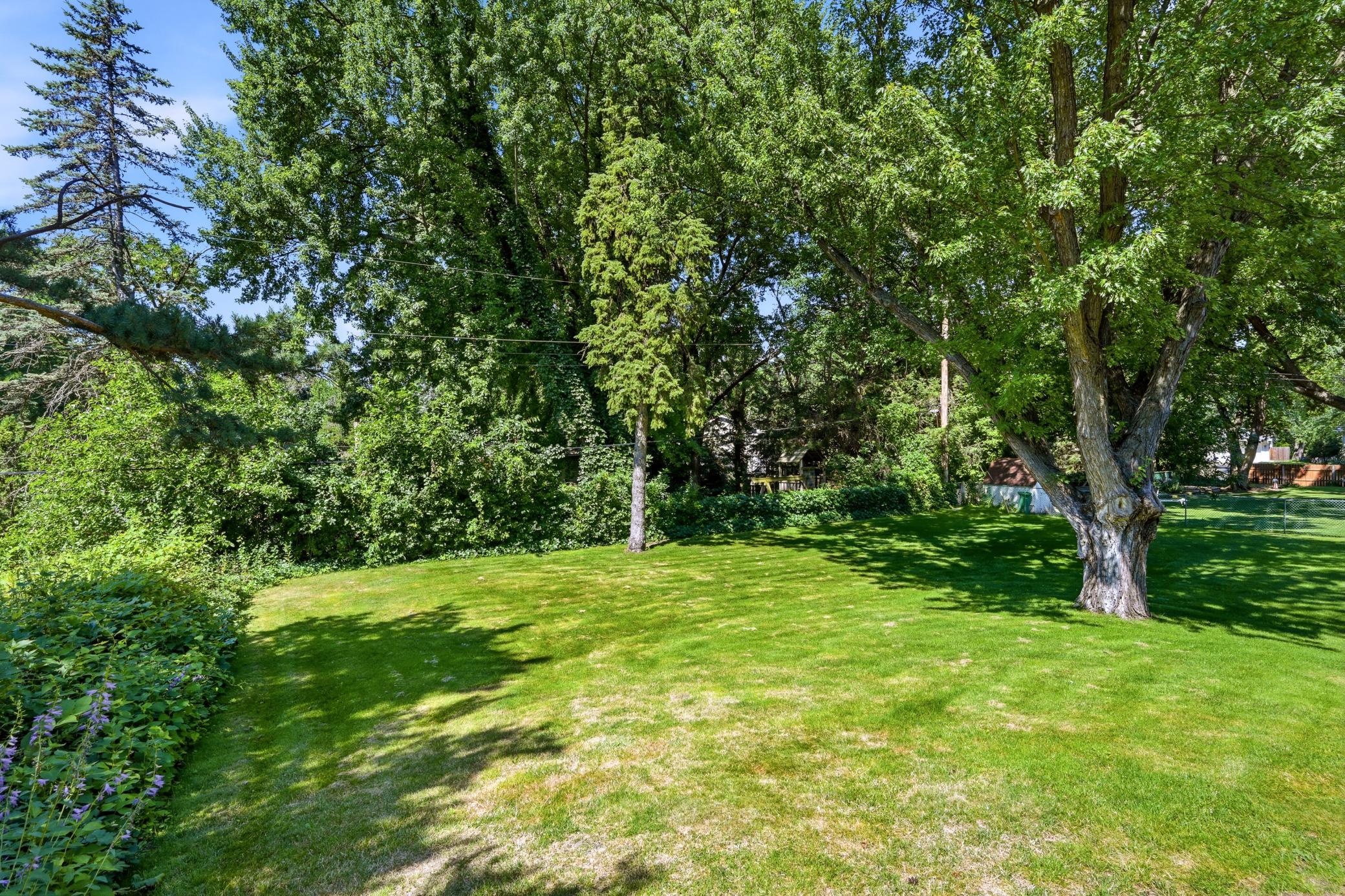 View of Residential at 11006 Radisson Drive, Burnsville MN 55337, Burnsville (54 of 76) - Mike Wilen | Minnesota Team Real Estate