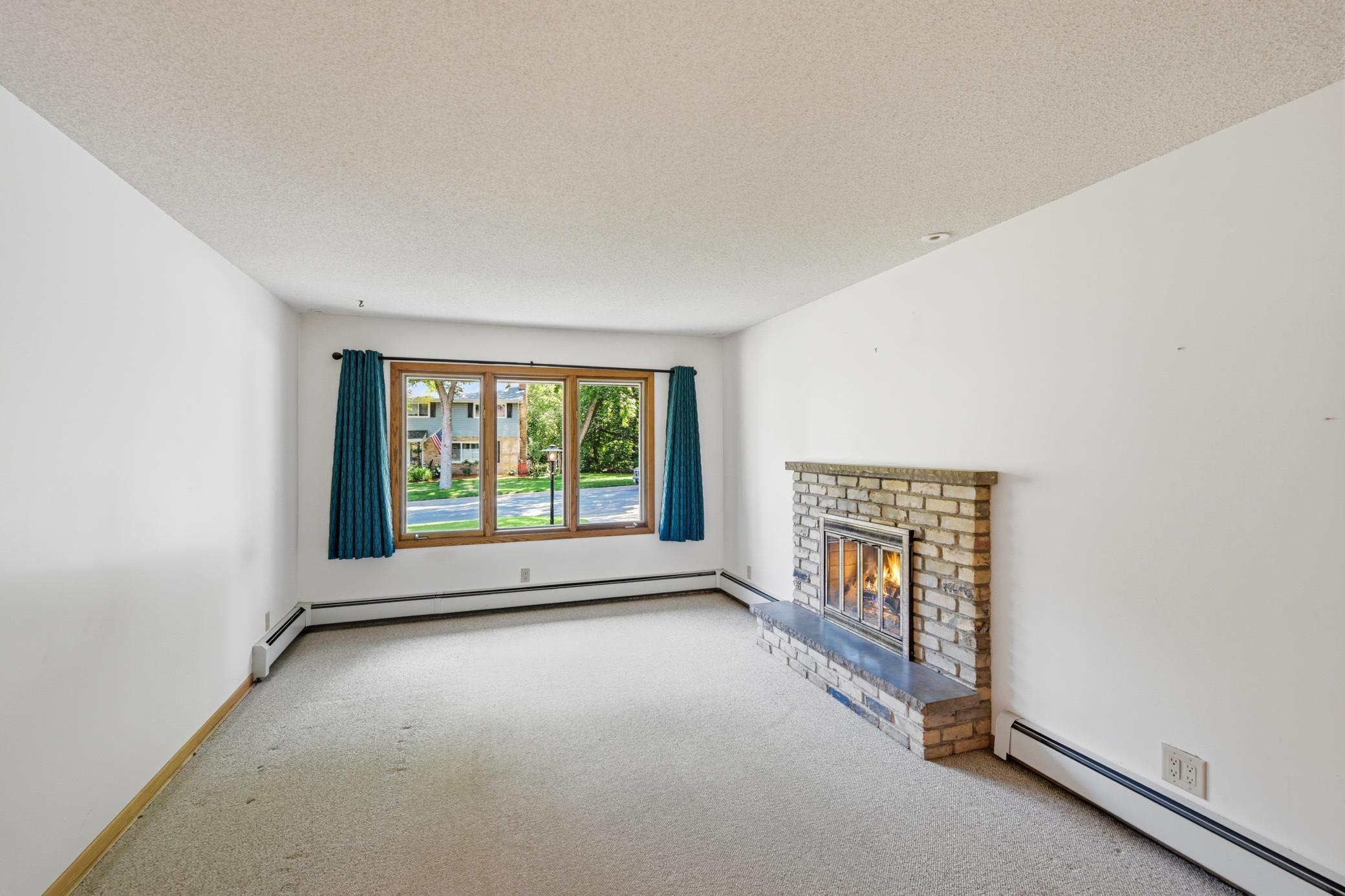 View of Residential at 11006 Radisson Drive, Burnsville MN 55337, Burnsville (26 of 76) - Mike Wilen | Minnesota Team Real Estate