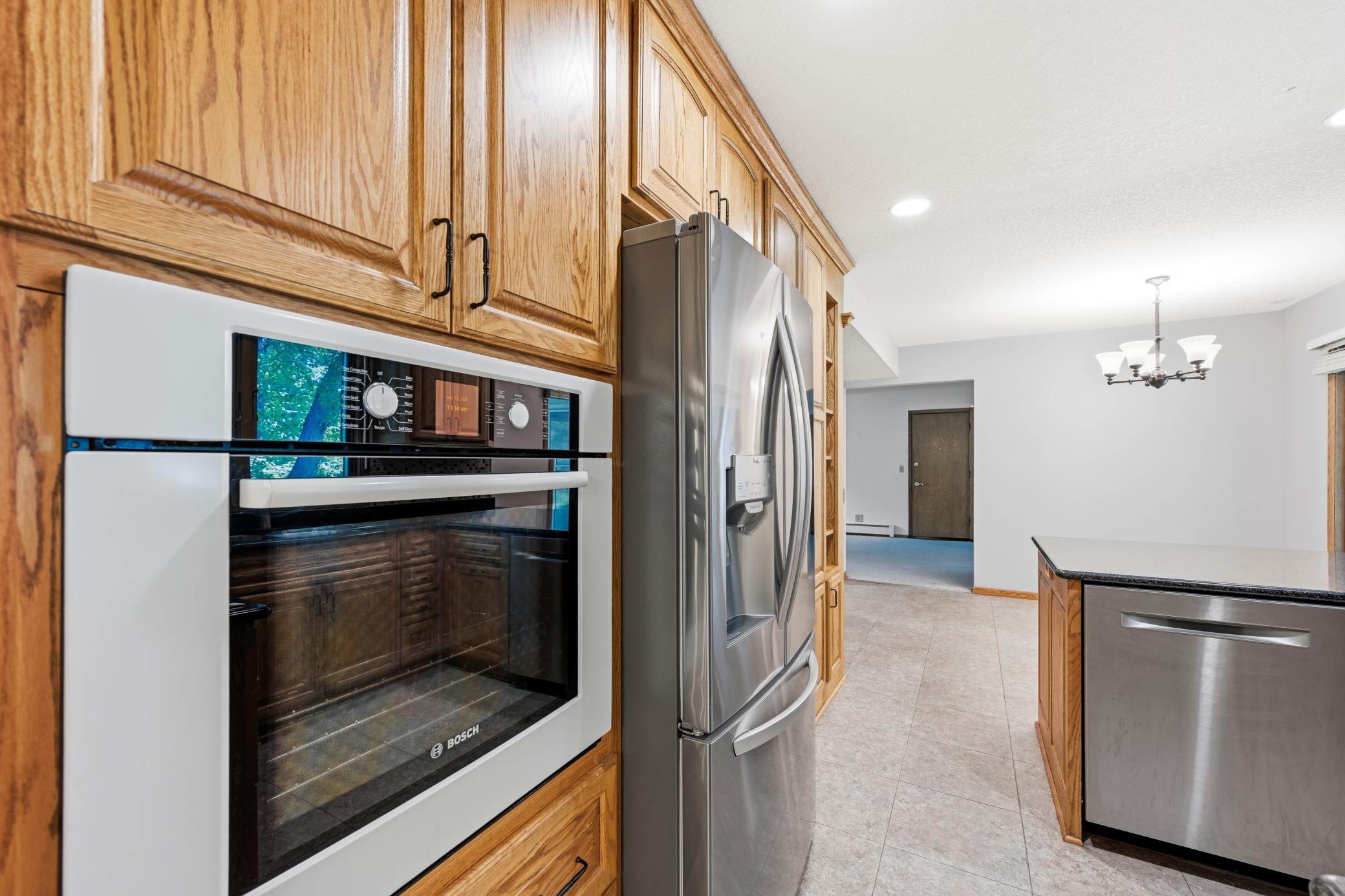View of Residential at 11006 Radisson Drive, Burnsville MN 55337, Burnsville (22 of 76) - Mike Wilen | Minnesota Team Real Estate