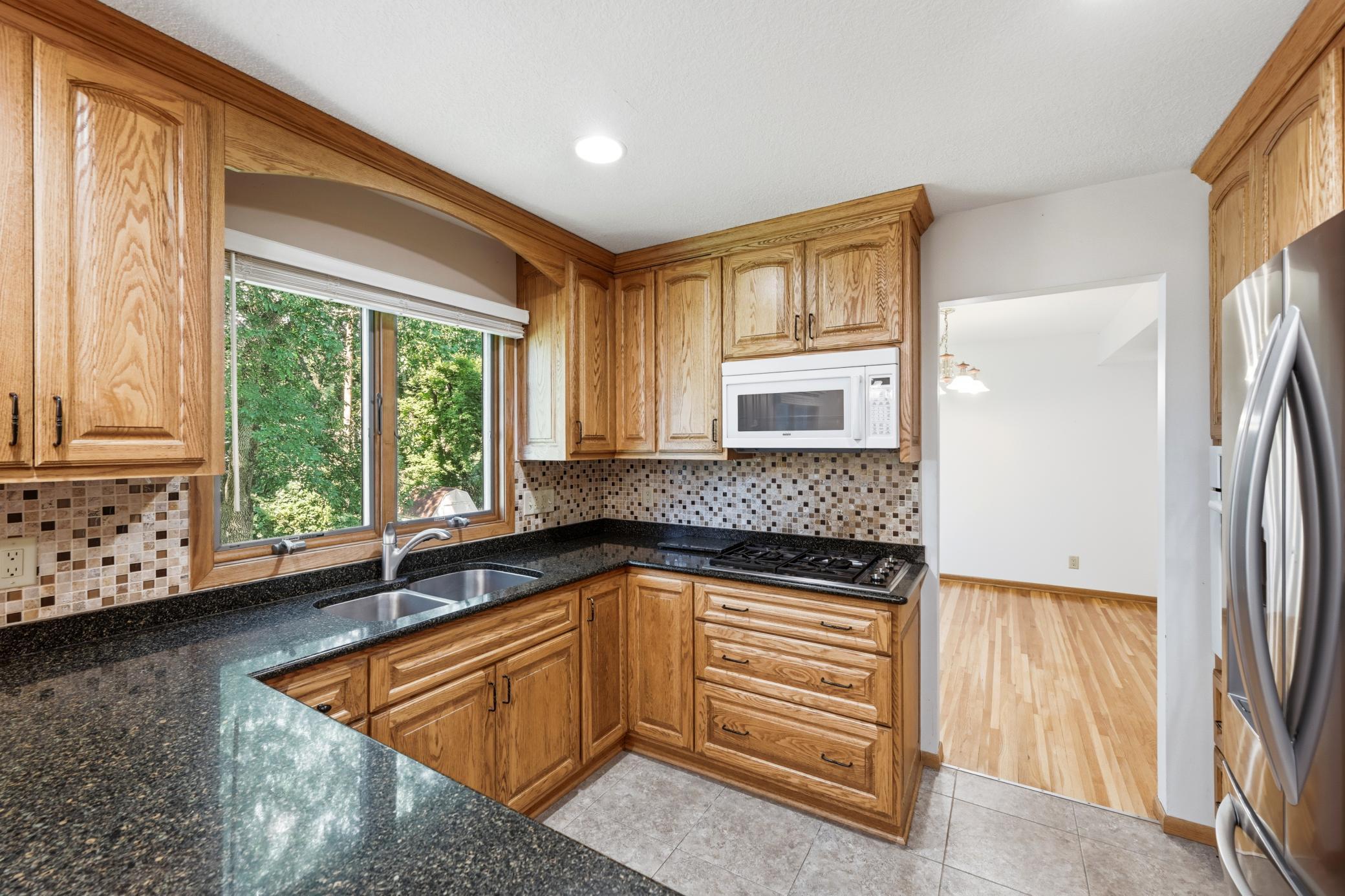 View of Residential at 11006 Radisson Drive, Burnsville MN 55337, Burnsville (18 of 76) - Mike Wilen | Minnesota Team Real Estate