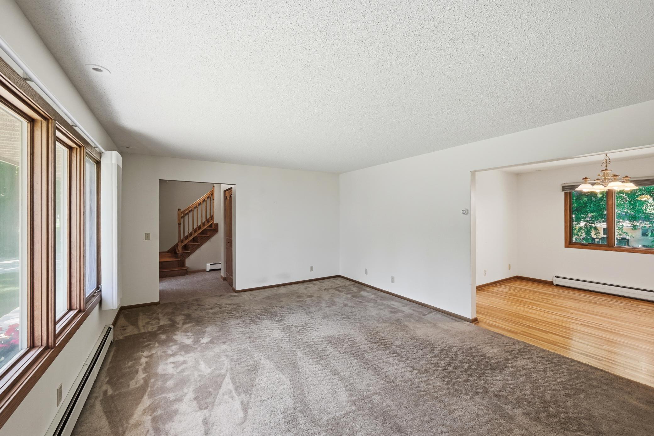 View of Residential at 11006 Radisson Drive, Burnsville MN 55337, Burnsville (11 of 76) - Mike Wilen | Minnesota Team Real Estate