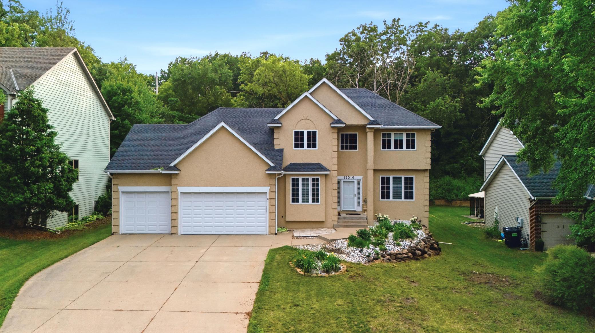 View of Residential at 15016 Viewcrest Lane, Burnsville MN 55306, Burnsville (60 of 68) - Mike Wilen | Minnesota Team Real Estate