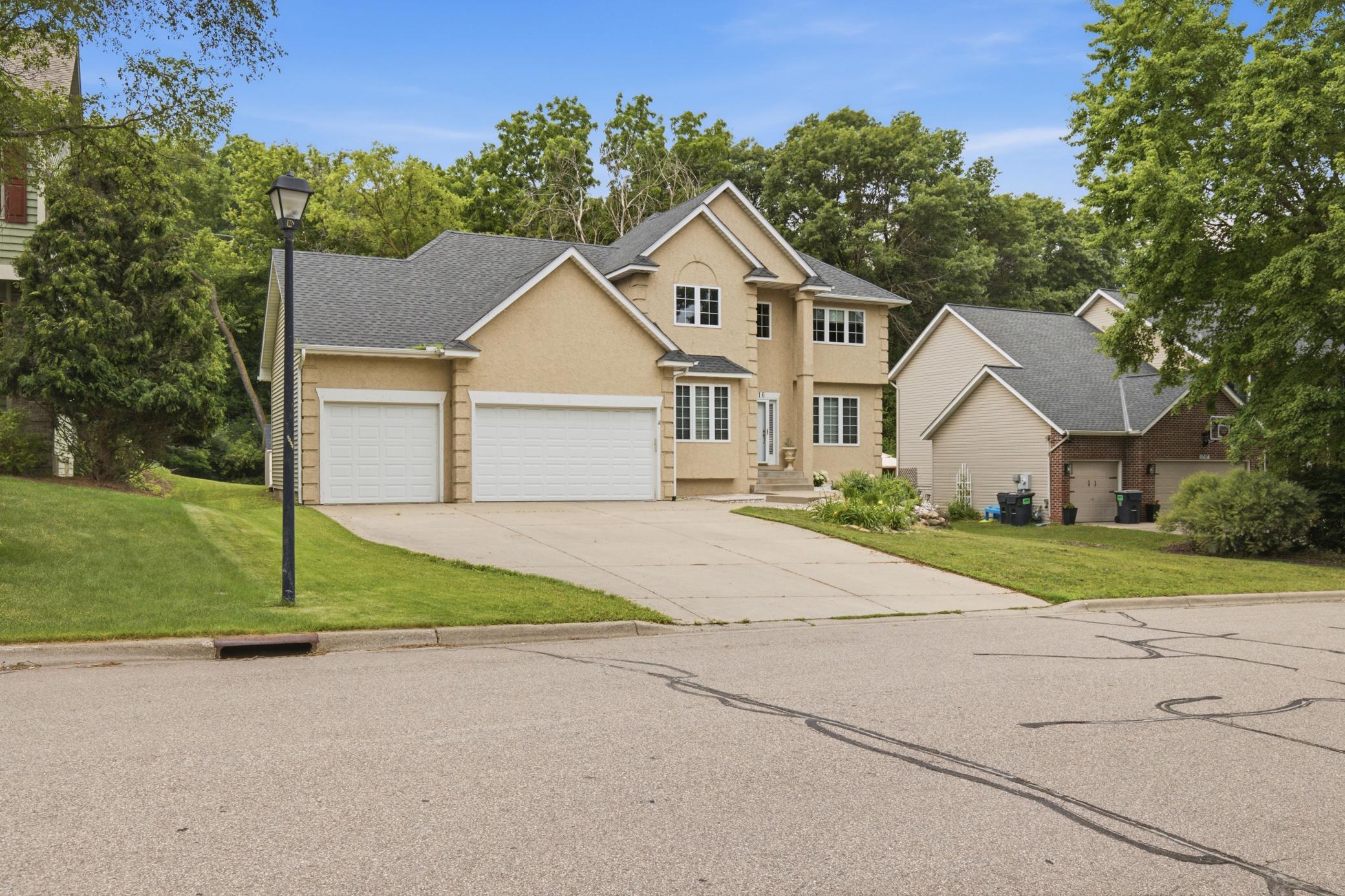 View of Residential at 15016 Viewcrest Lane, Burnsville MN 55306, Burnsville (59 of 68) - Mike Wilen | Minnesota Team Real Estate