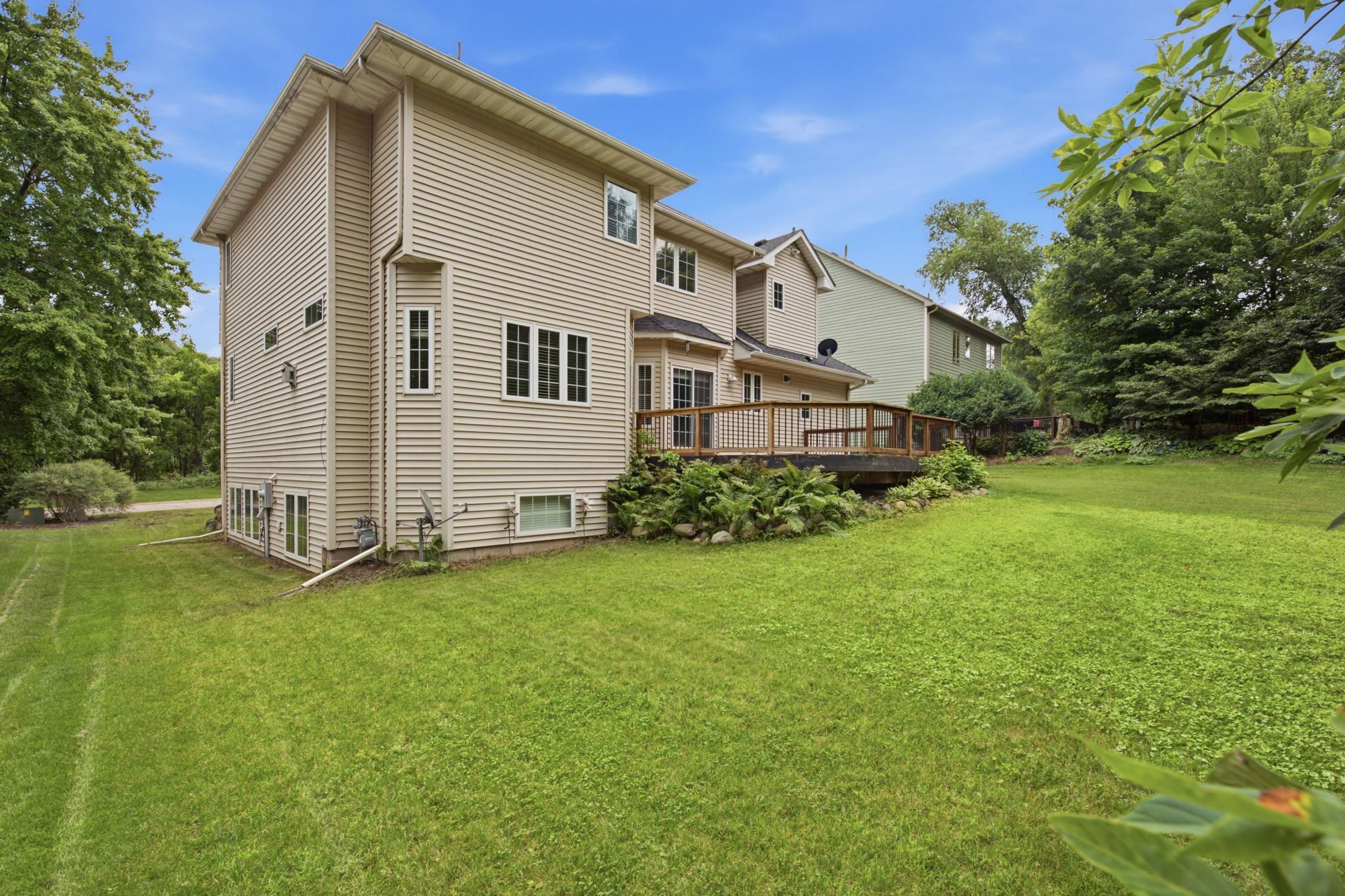 View of Residential at 15016 Viewcrest Lane, Burnsville MN 55306, Burnsville (58 of 68) - Mike Wilen | Minnesota Team Real Estate