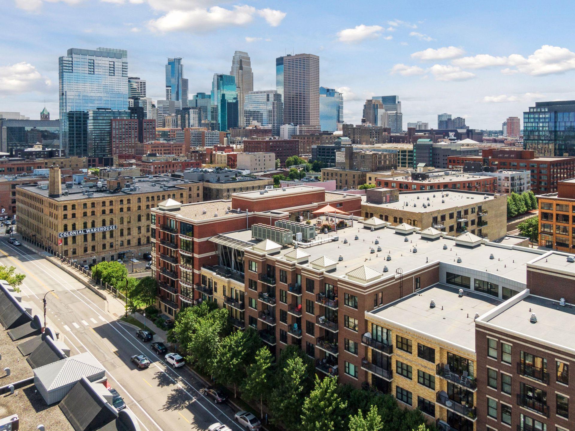 View of Residential at 401 2nd Street #208, Minneapolis MN 55401, Minneapolis (10 of 47) - Mike Wilen | Minnesota Team Real Estate