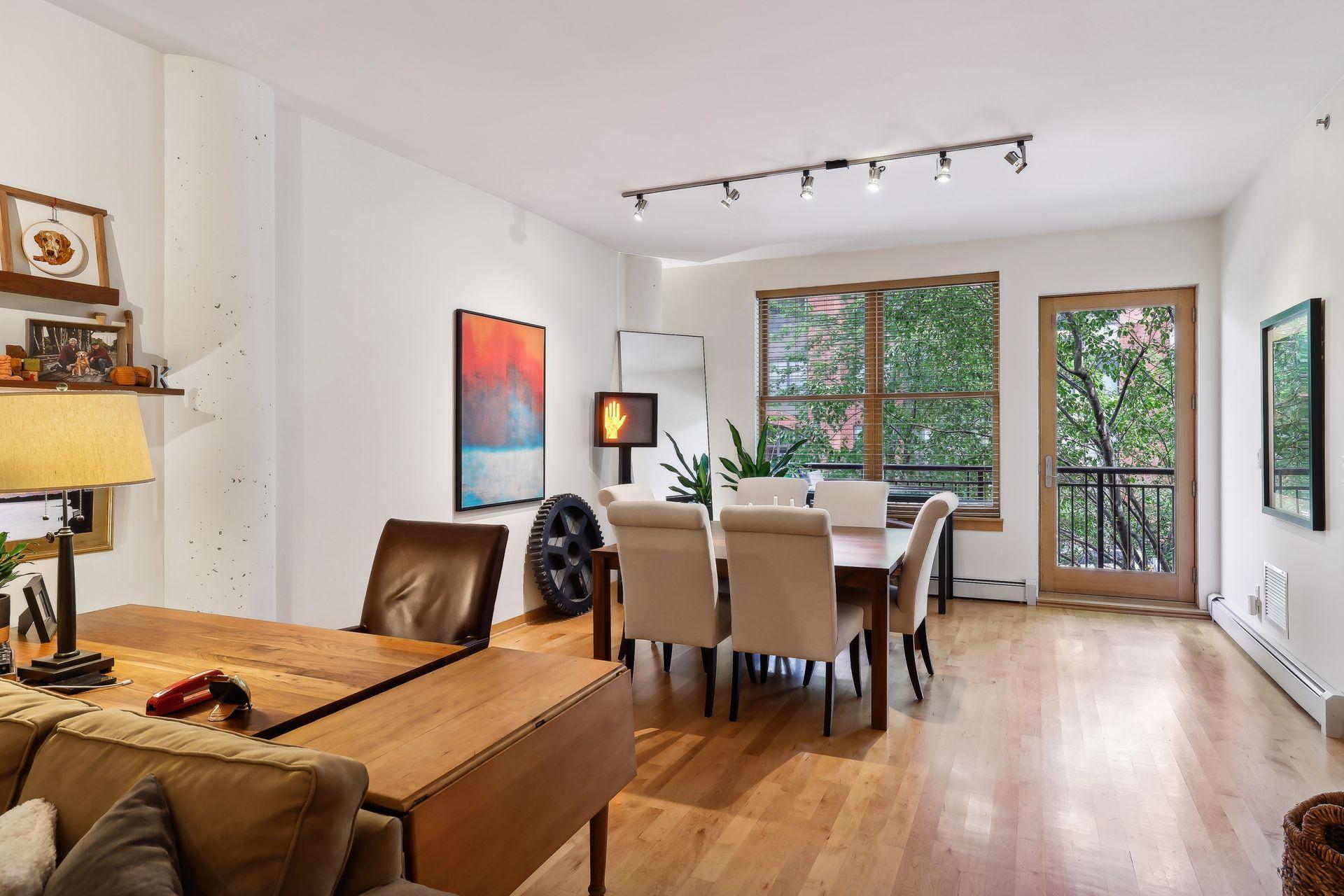 View of Residential at 401 2nd Street #208, Minneapolis MN 55401, Minneapolis (16 of 47) - Mike Wilen | Minnesota Team Real Estate