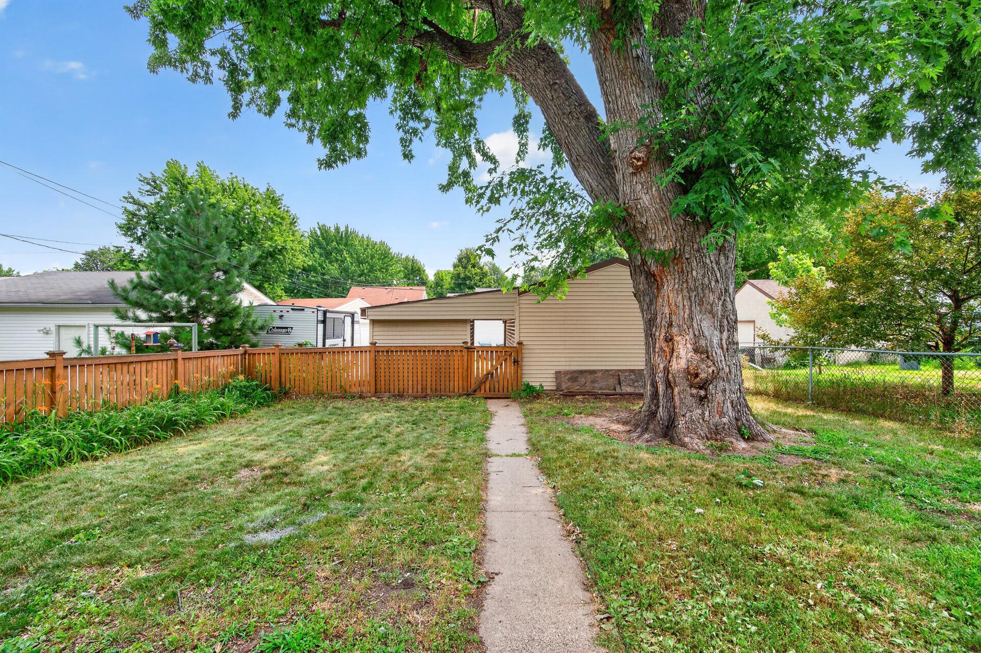 View of Residential at 5521 37th Avenue, Minneapolis MN 55417, Minneapolis (26 of 30) - Mike Wilen | Minnesota Team Real Estate