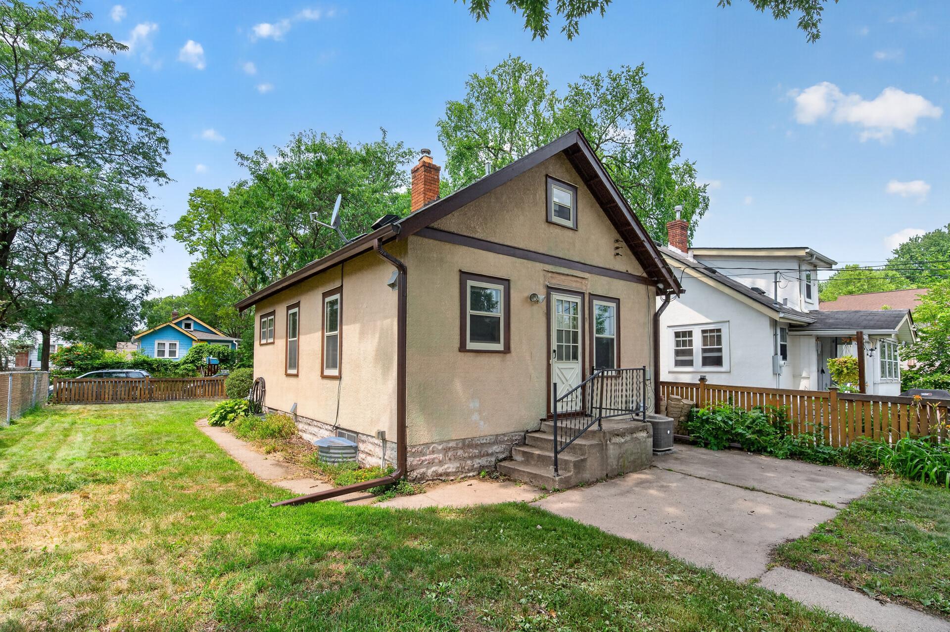 View of Residential at 5521 37th Avenue, Minneapolis MN 55417, Minneapolis (25 of 30) - Mike Wilen | Minnesota Team Real Estate