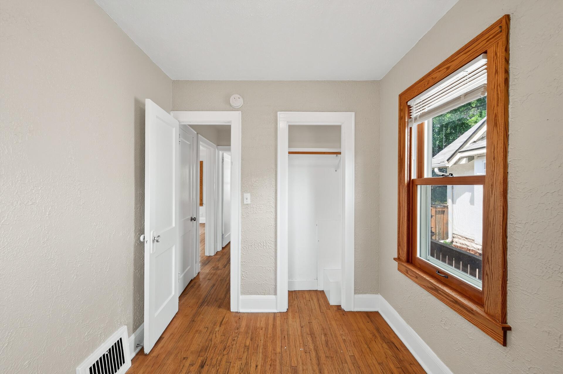 View of Residential at 5521 37th Avenue, Minneapolis MN 55417, Minneapolis (17 of 30) - Mike Wilen | Minnesota Team Real Estate