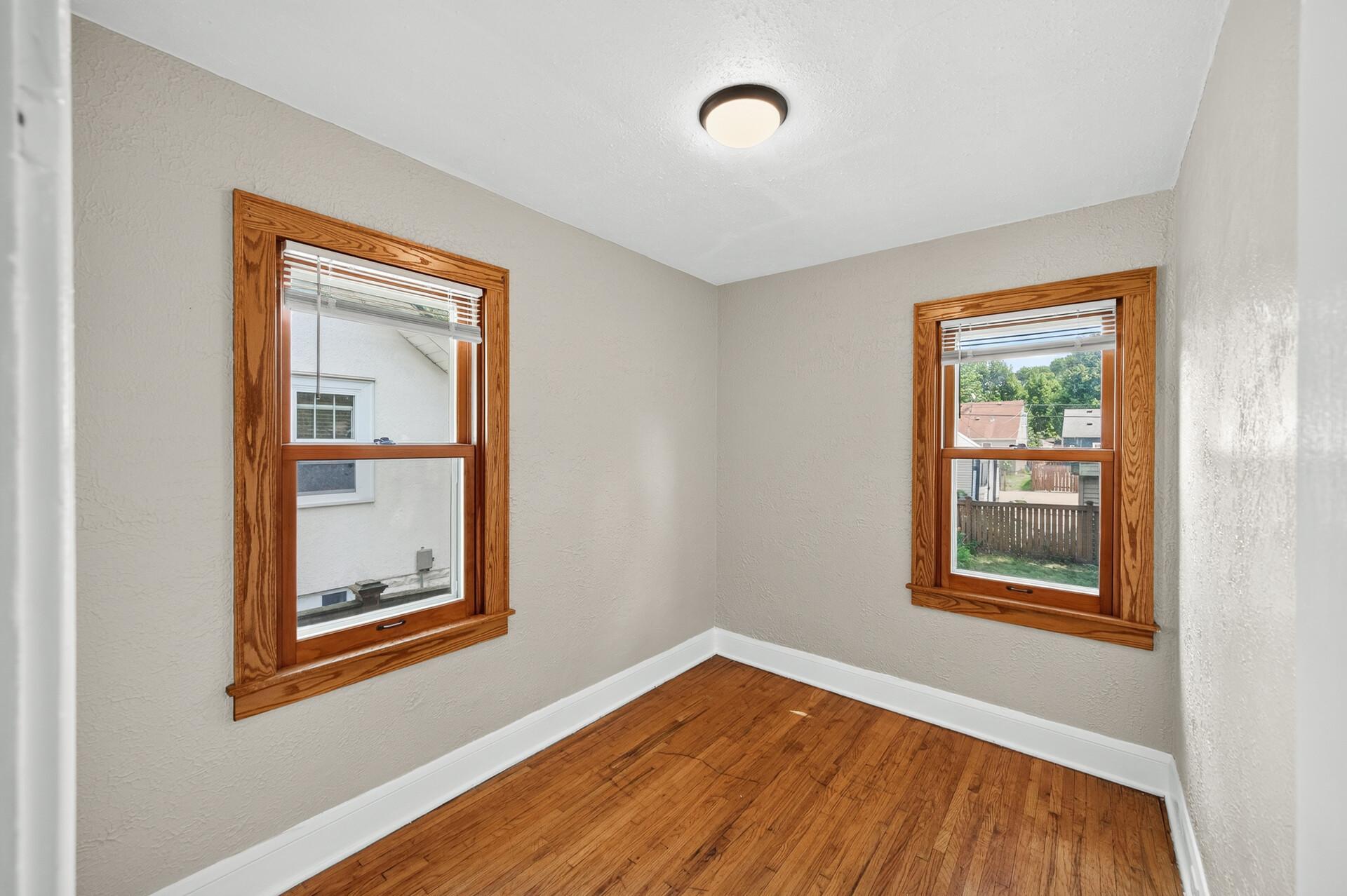 View of Residential at 5521 37th Avenue, Minneapolis MN 55417, Minneapolis (16 of 30) - Mike Wilen | Minnesota Team Real Estate