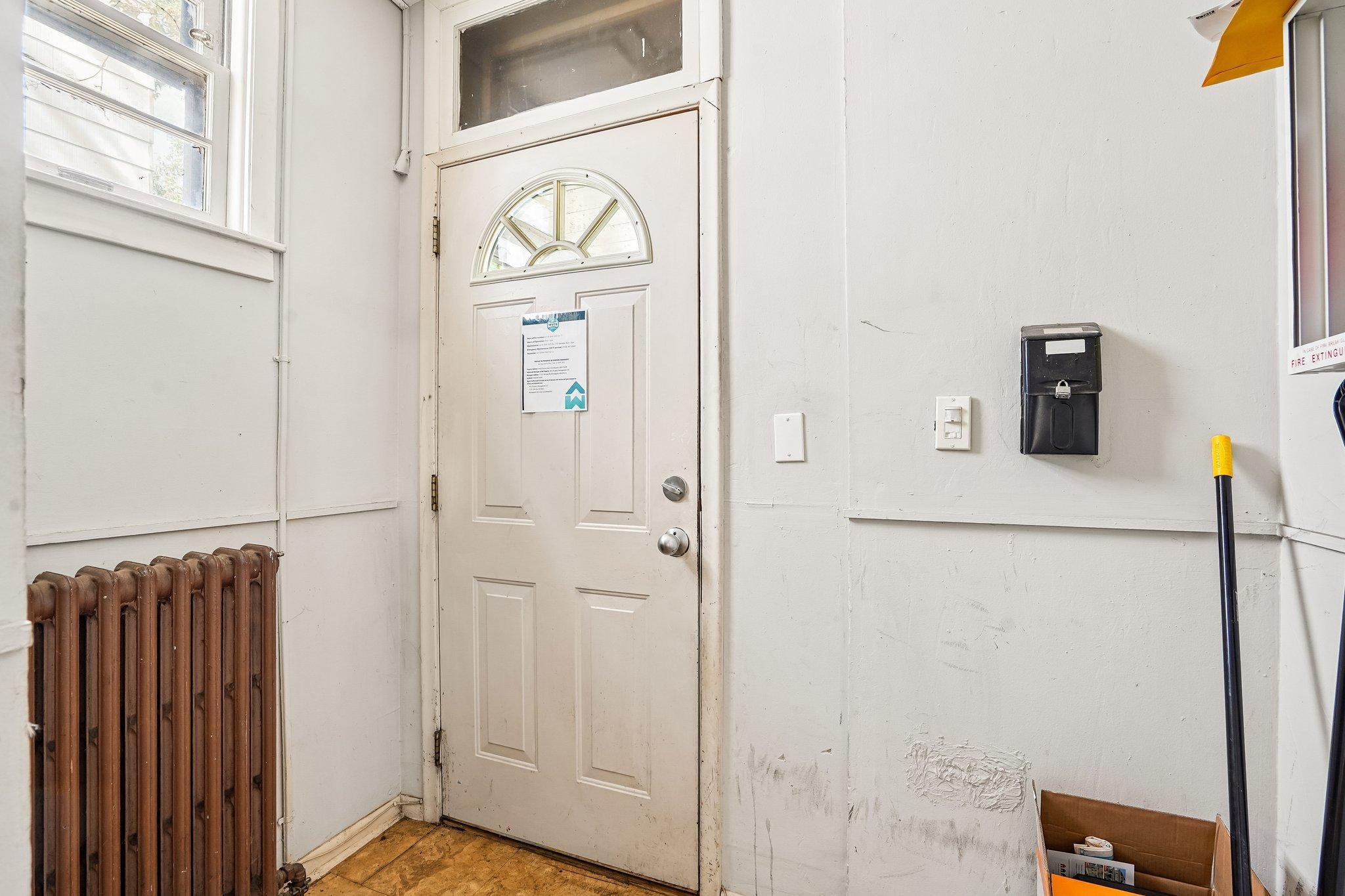 View of Residential Income at 2644 Dupont Avenue, Minneapolis MN 55408, Minneapolis (3 of 38) - Mike Wilen | Minnesota Team Real Estate