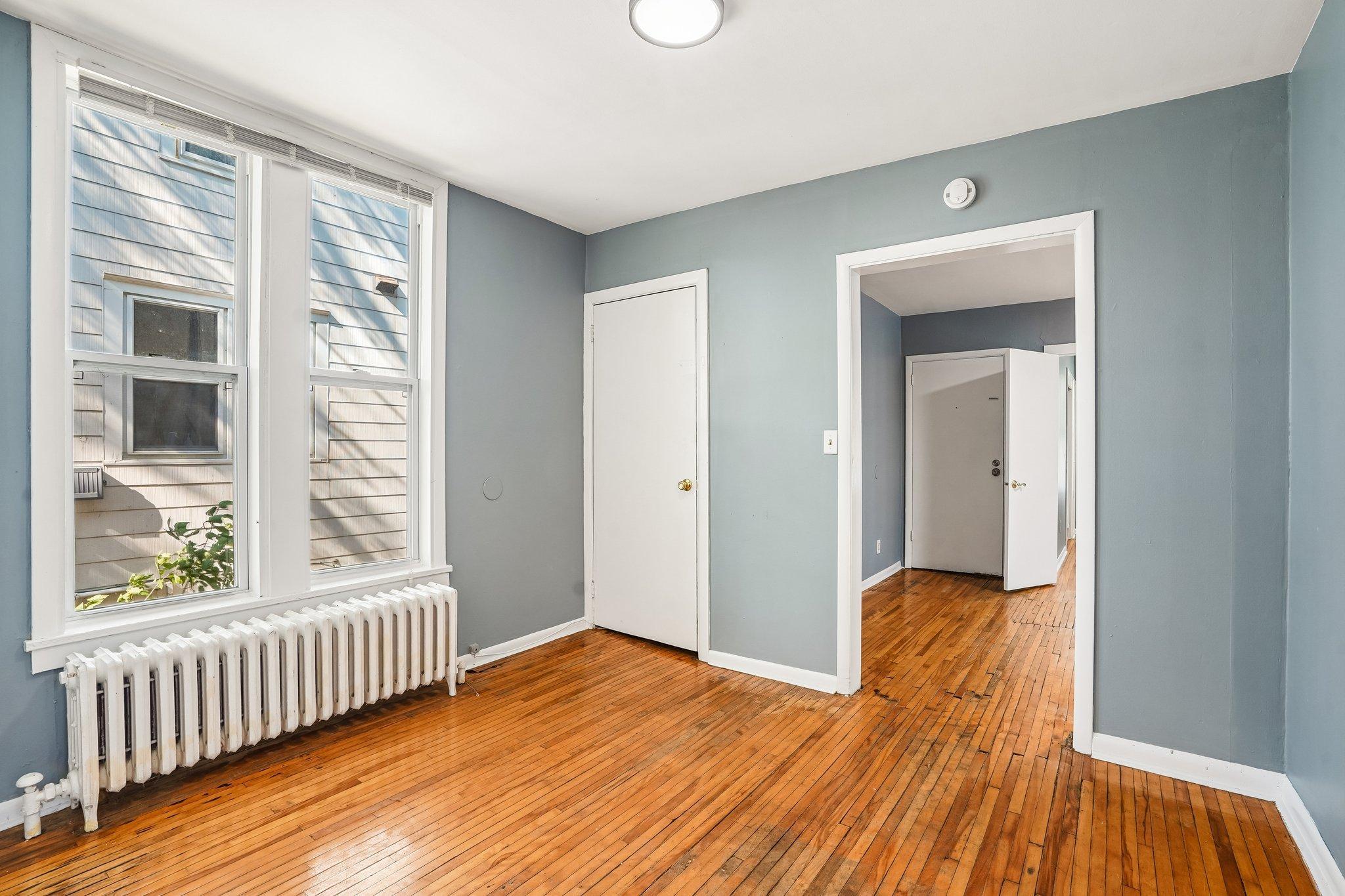 View of Residential Income at 2644 Dupont Avenue, Minneapolis MN 55408, Minneapolis (10 of 38) - Mike Wilen | Minnesota Team Real Estate