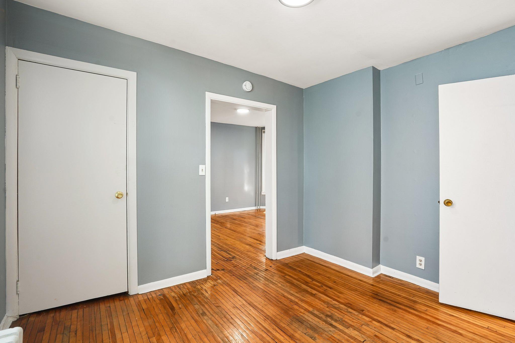 View of Residential Income at 2644 Dupont Avenue, Minneapolis MN 55408, Minneapolis (9 of 38) - Mike Wilen | Minnesota Team Real Estate