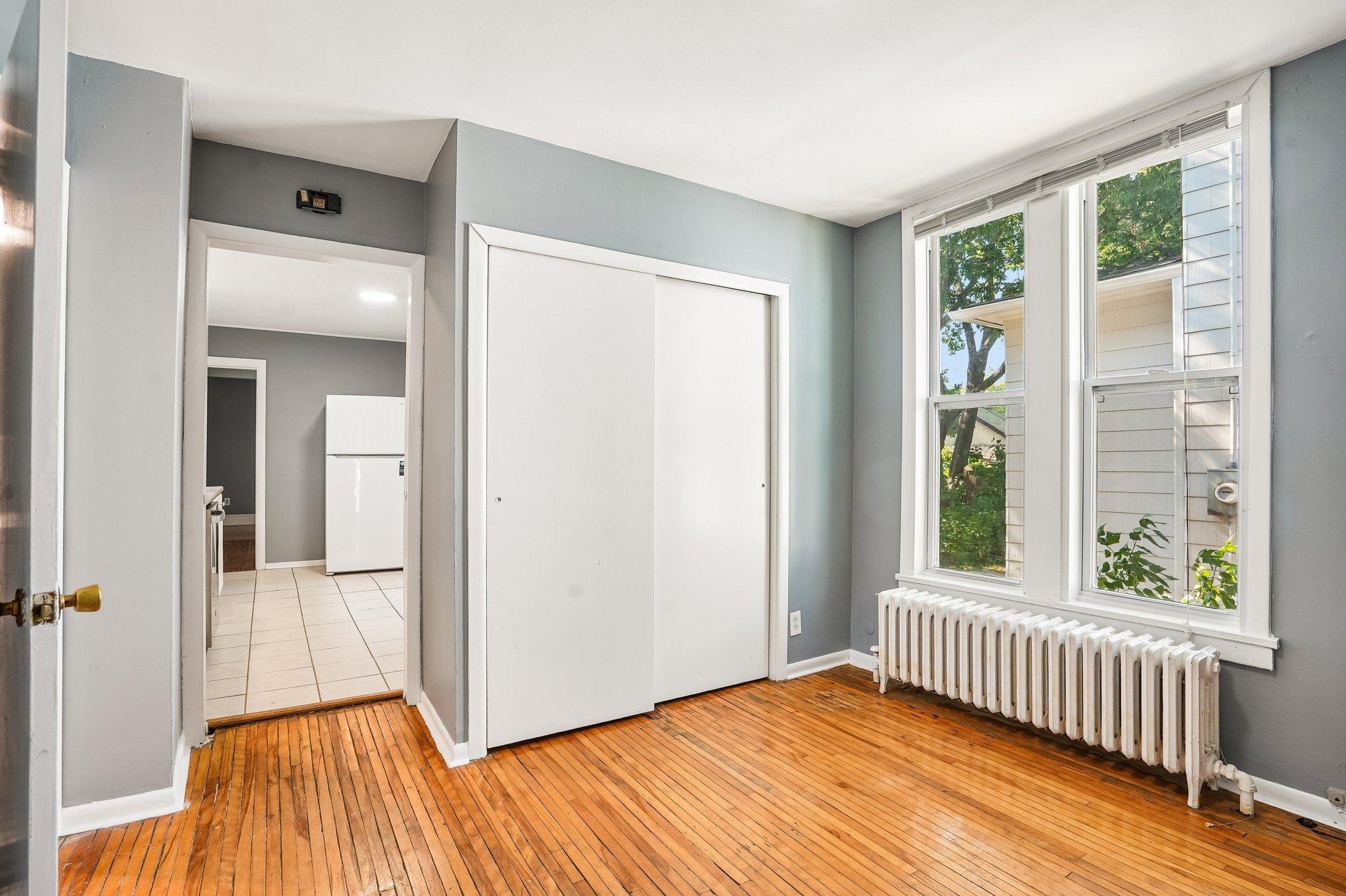 View of Residential Income at 2644 Dupont Avenue, Minneapolis MN 55408, Minneapolis (8 of 38) - Mike Wilen | Minnesota Team Real Estate
