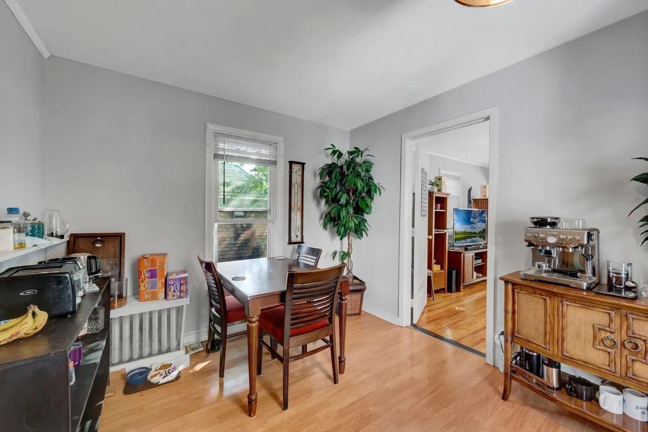 View of Residential Income at 2644 Dupont Avenue, Minneapolis MN 55408, Minneapolis (26 of 38) - Mike Wilen | Minnesota Team Real Estate
