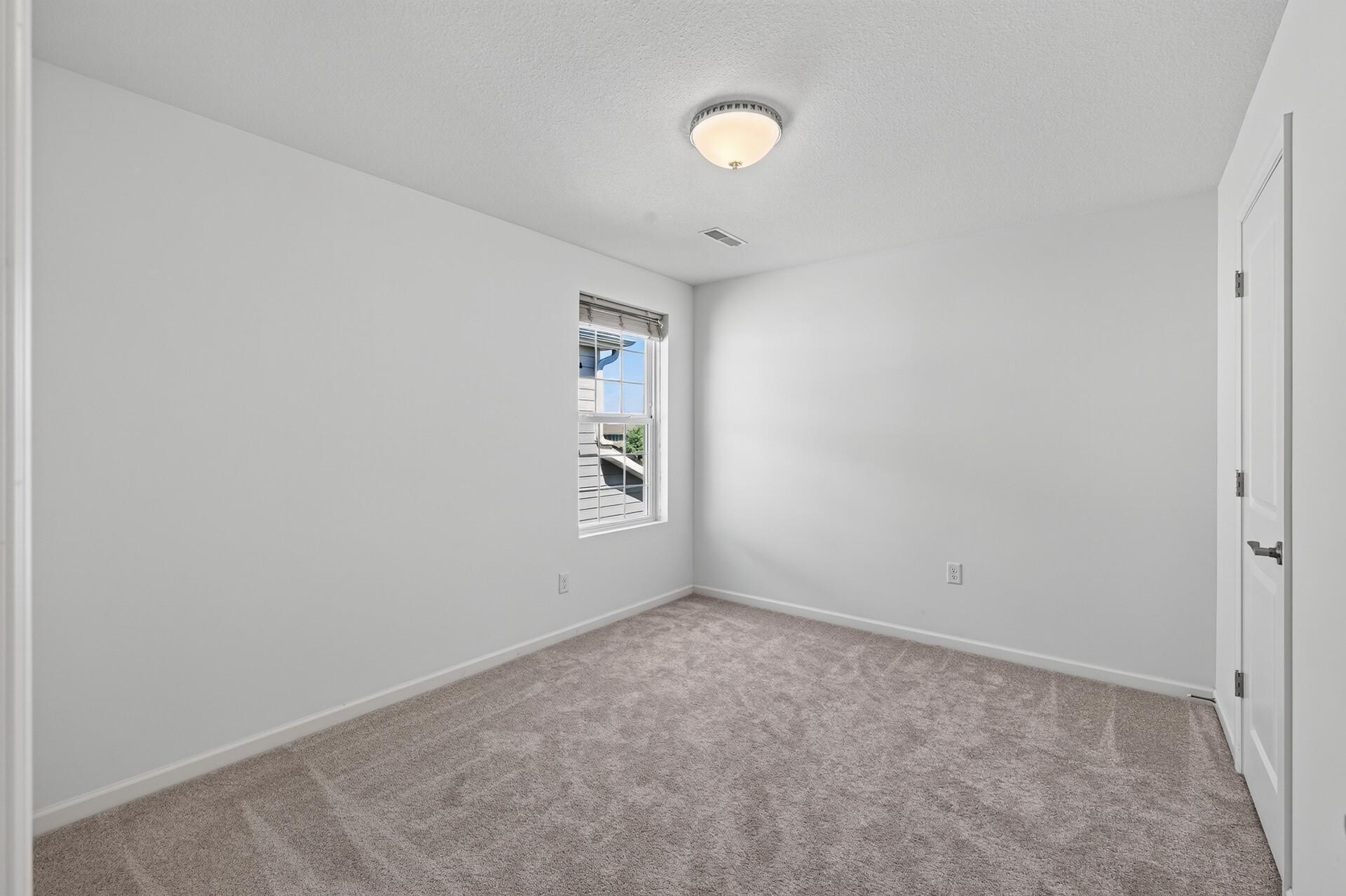 View of Residential at 15637 Eddy Creek Way, Apple Valley MN 55124, Apple Valley (36 of 40) - Mike Wilen | Minnesota Team Real Estate