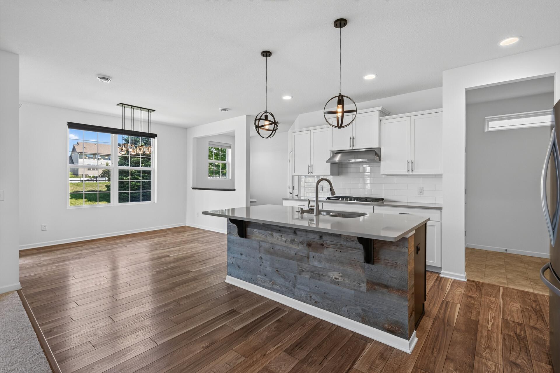View of Residential at 15637 Eddy Creek Way, Apple Valley MN 55124, Apple Valley (14 of 40) - Mike Wilen | Minnesota Team Real Estate