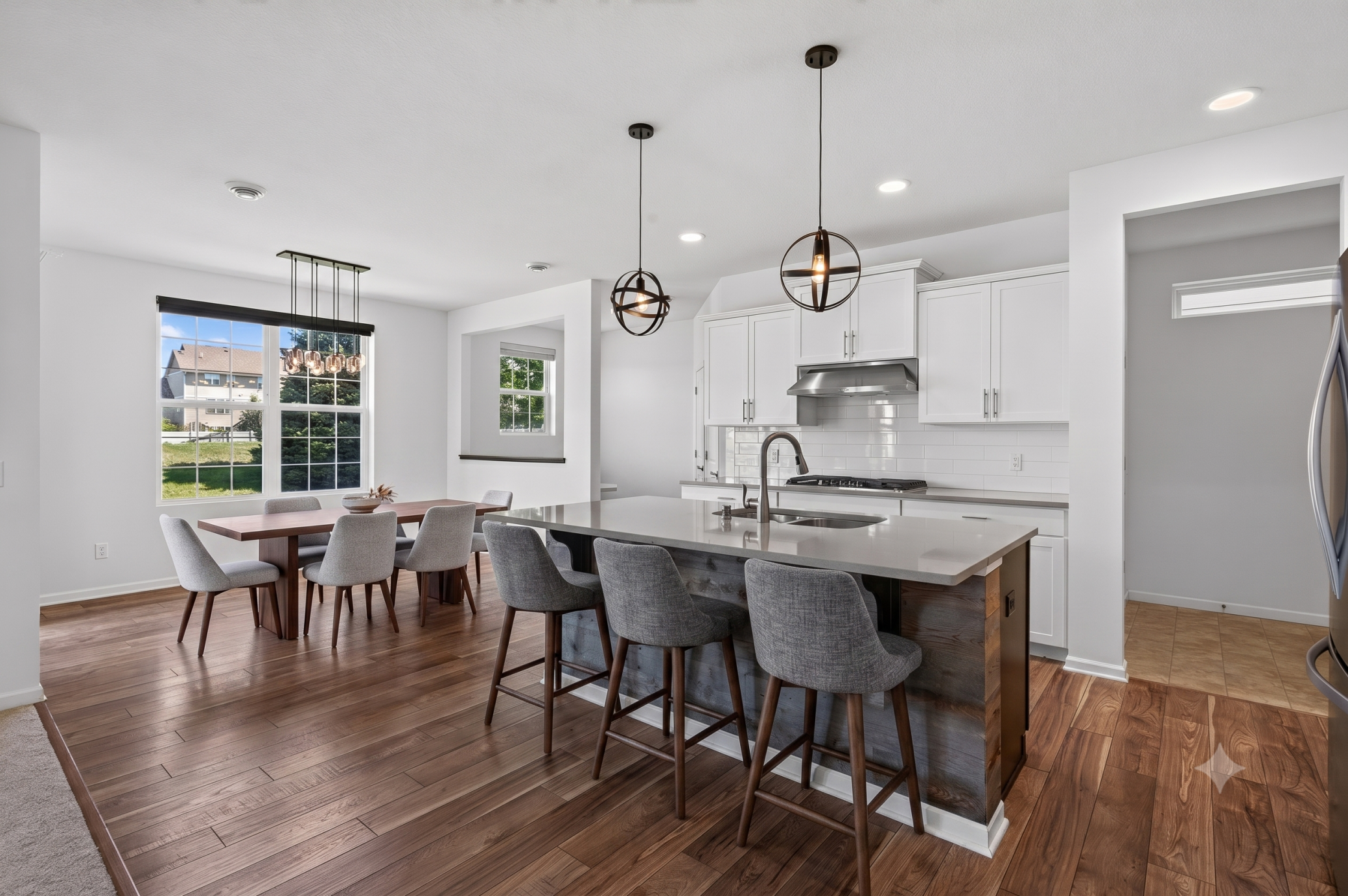 View of Residential at 15637 Eddy Creek Way, Apple Valley MN 55124, Apple Valley (13 of 40) - Mike Wilen | Minnesota Team Real Estate