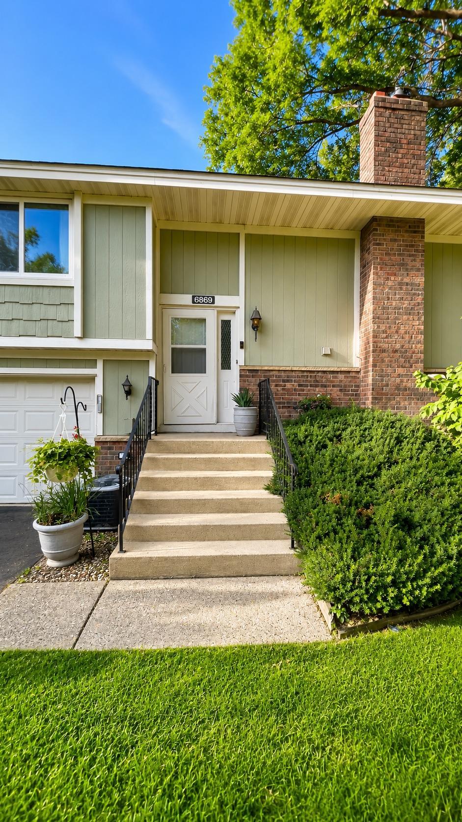 View of Residential at 6869 Macbeth Court, Woodbury MN 55125, Woodbury (5 of 44) - Mike Wilen | Minnesota Team Real Estate