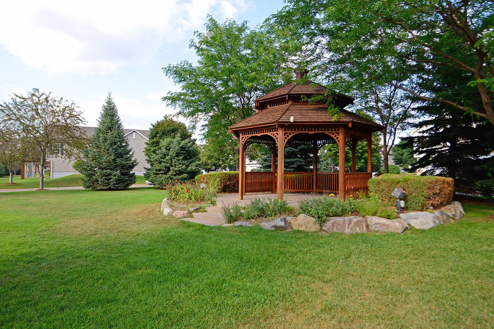 View of Residential at 1336 Yorkshire Lane, Shakopee MN 55379, Shakopee (33 of 36) - Mike Wilen | Minnesota Team Real Estate