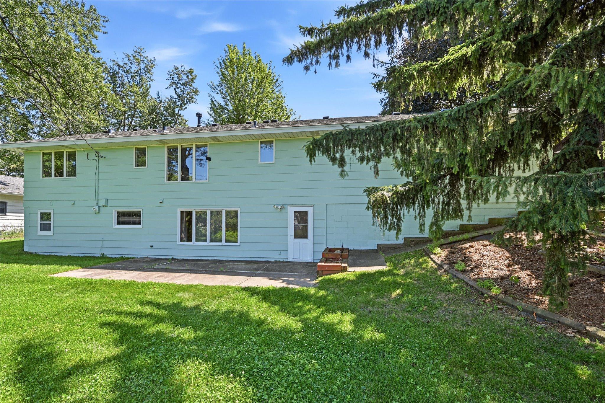 View of Residential at 1534 17th Street, New Brighton MN 55112, New Brighton (47 of 52) - Mike Wilen | Minnesota Team Real Estate