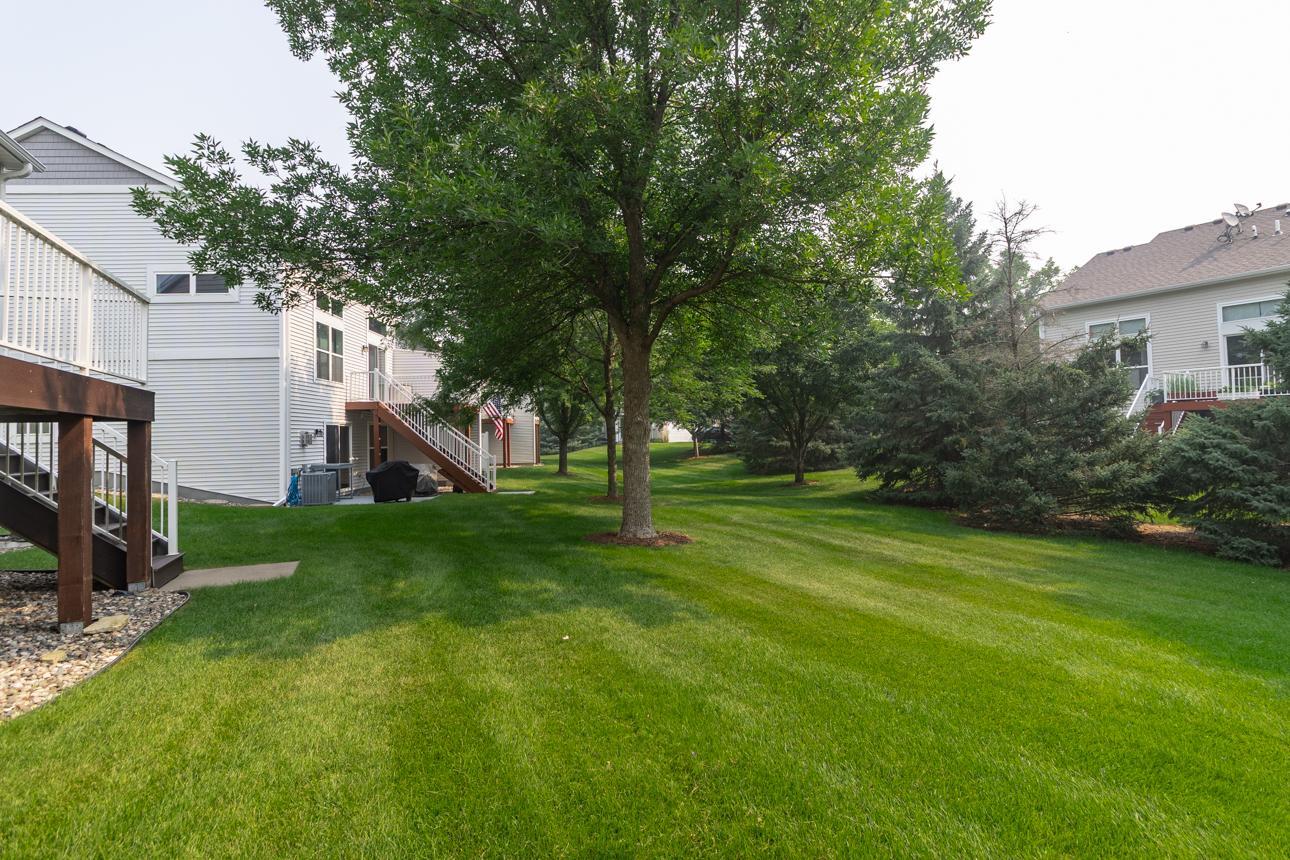 View of Residential at 10642 Pond Curve, Woodbury MN 55129, Woodbury (41 of 41) - Mike Wilen | Minnesota Team Real Estate