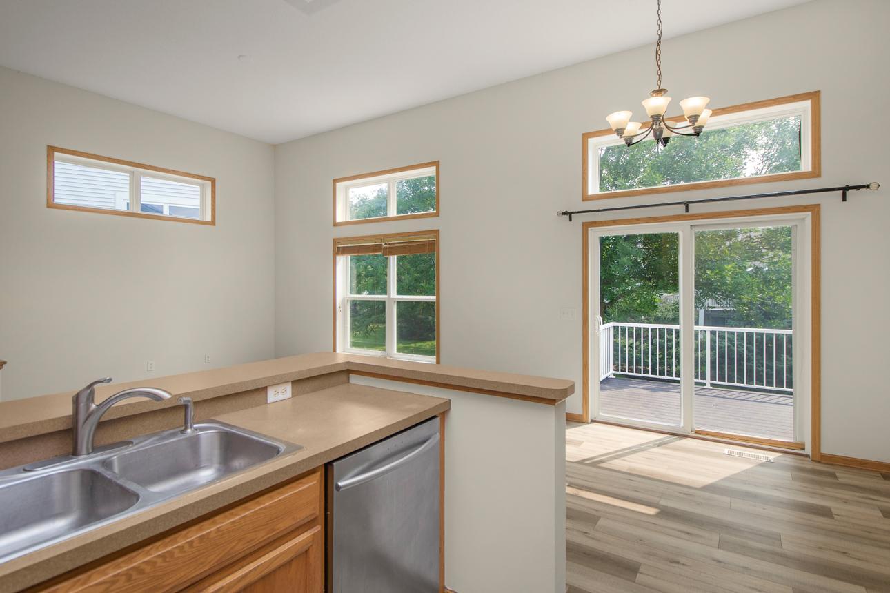 View of Residential at 10642 Pond Curve, Woodbury MN 55129, Woodbury (20 of 41) - Mike Wilen | Minnesota Team Real Estate