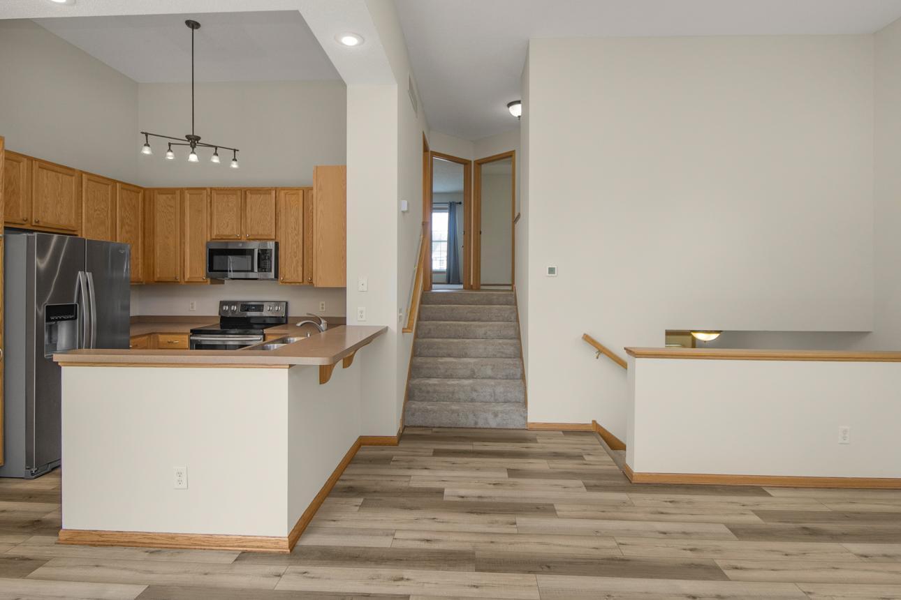 View of Residential at 10642 Pond Curve, Woodbury MN 55129, Woodbury (16 of 41) - Mike Wilen | Minnesota Team Real Estate