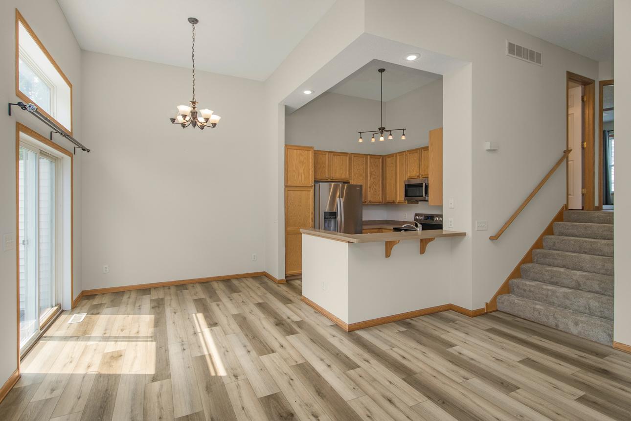 View of Residential at 10642 Pond Curve, Woodbury MN 55129, Woodbury (15 of 41) - Mike Wilen | Minnesota Team Real Estate