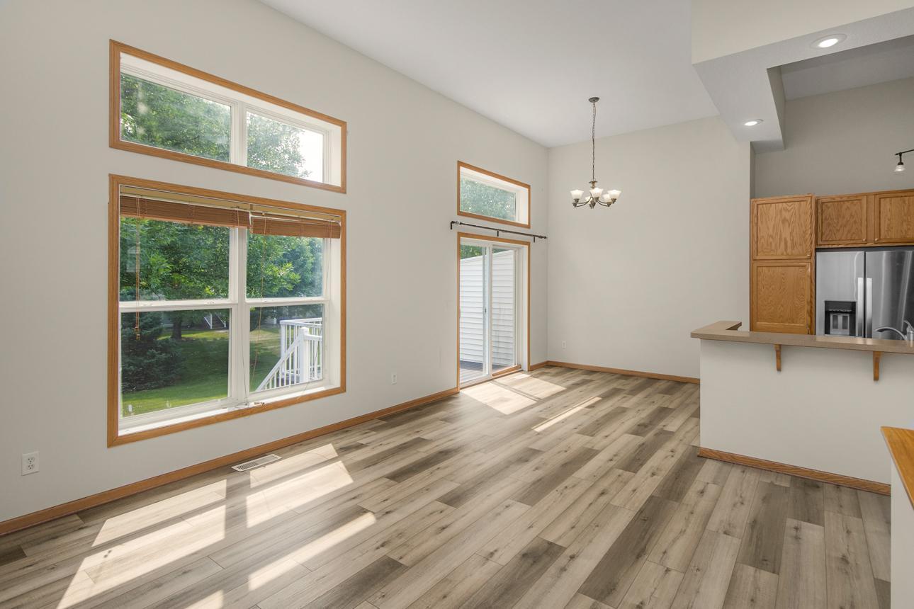 View of Residential at 10642 Pond Curve, Woodbury MN 55129, Woodbury (13 of 41) - Mike Wilen | Minnesota Team Real Estate