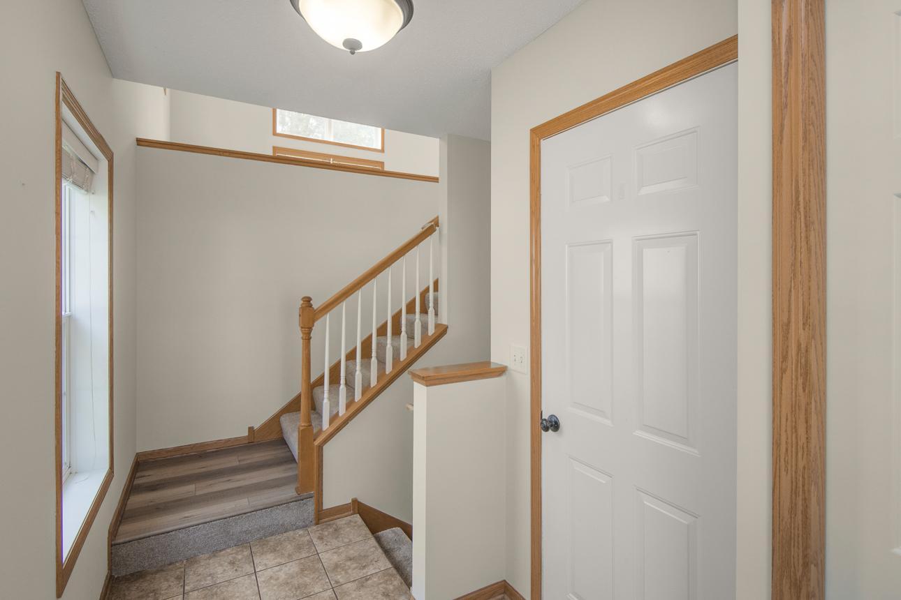 View of Residential at 10642 Pond Curve, Woodbury MN 55129, Woodbury (5 of 41) - Mike Wilen | Minnesota Team Real Estate