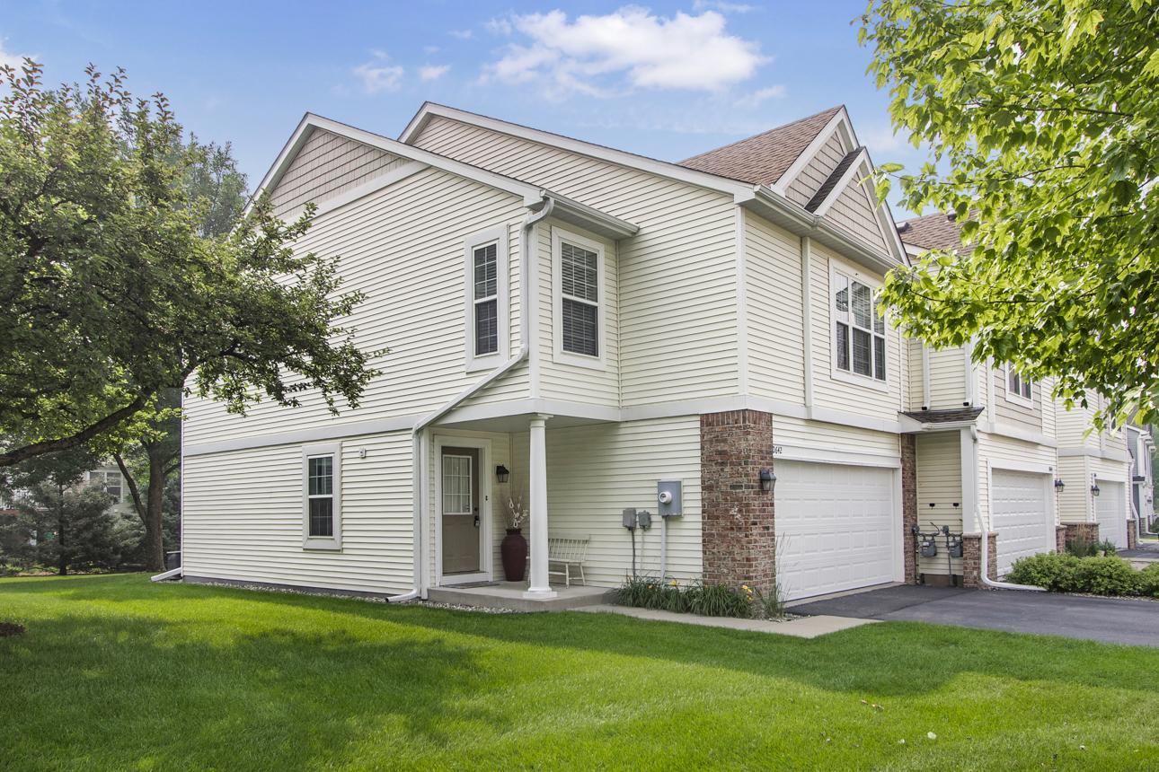 View of Residential at 10642 Pond Curve, Woodbury MN 55129, Woodbury (3 of 41) - Mike Wilen | Minnesota Team Real Estate