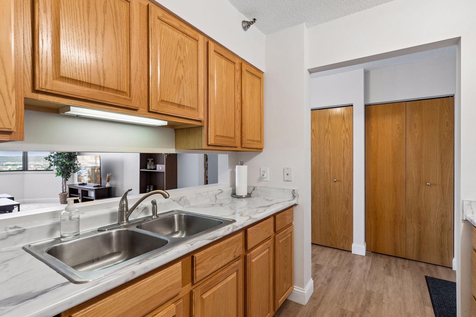 View of Residential at 291 7th Street W #1604, Saint Paul MN 55102, Saint Paul (9 of 25) - Mike Wilen | Minnesota Team Real Estate