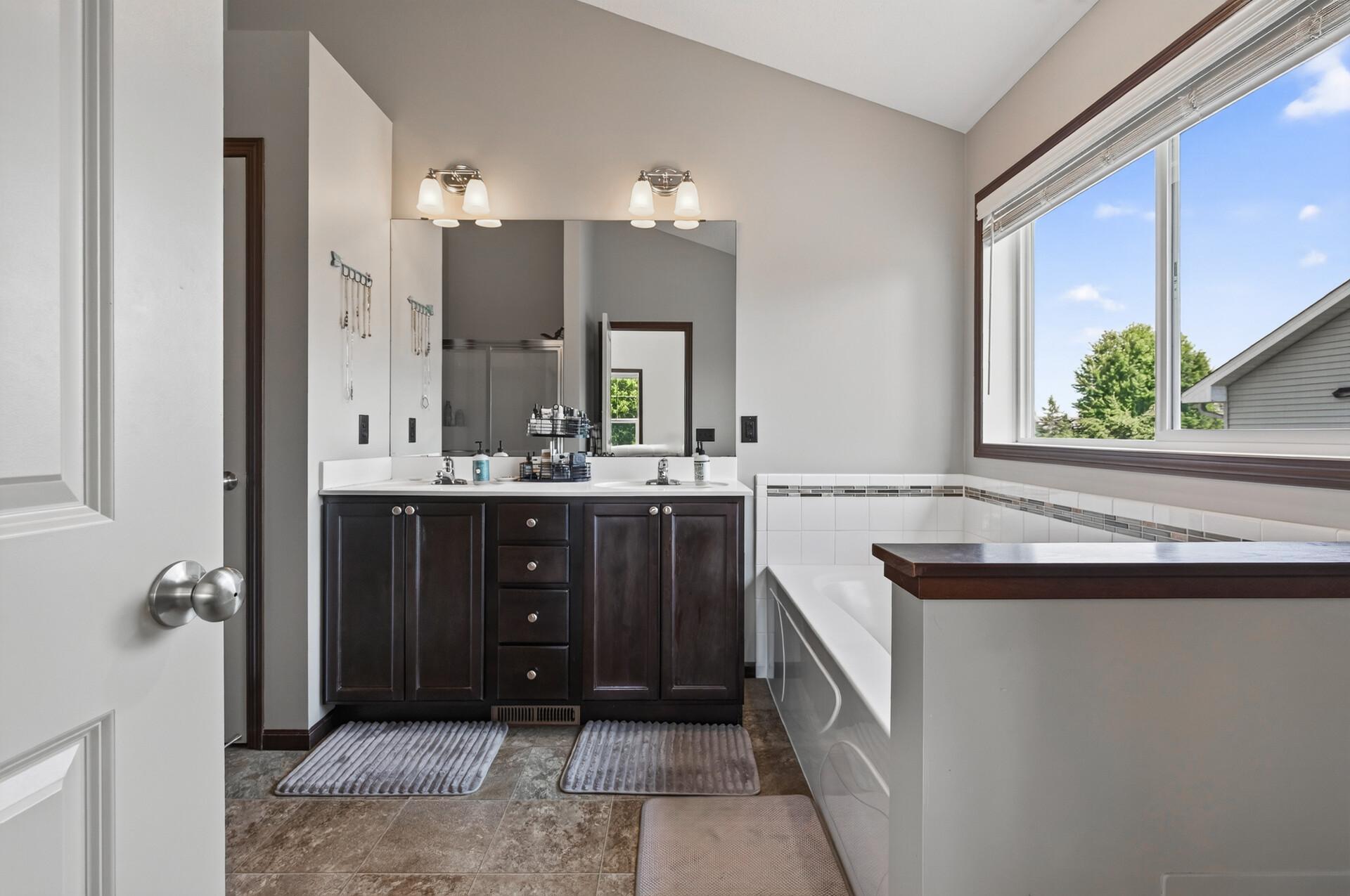 View of Residential at 1671 Noric Street, Shakopee MN 55379, Shakopee (16 of 32) - Mike Wilen | Minnesota Team Real Estate