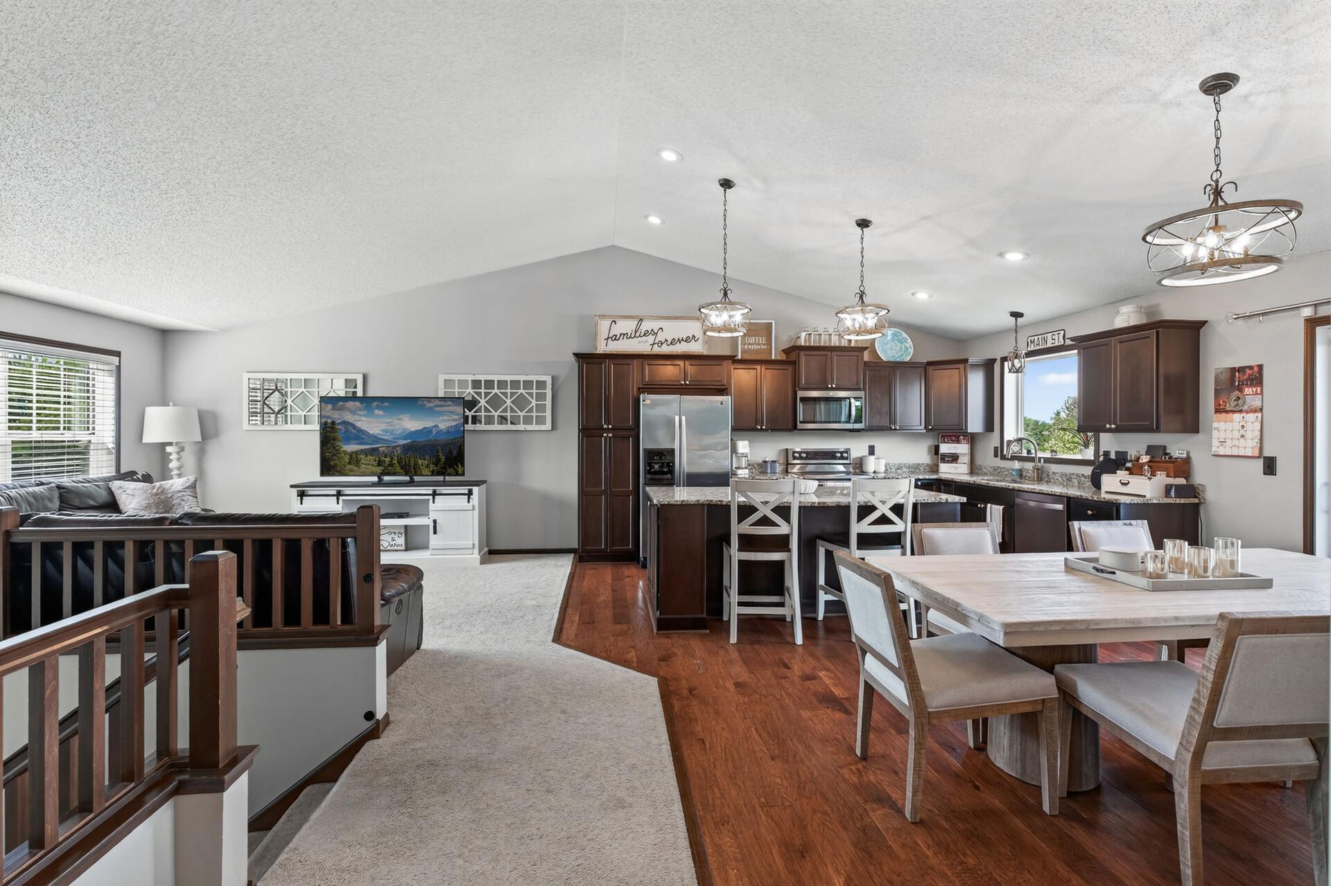 View of Residential at 1671 Noric Street, Shakopee MN 55379, Shakopee (6 of 32) - Mike Wilen | Minnesota Team Real Estate