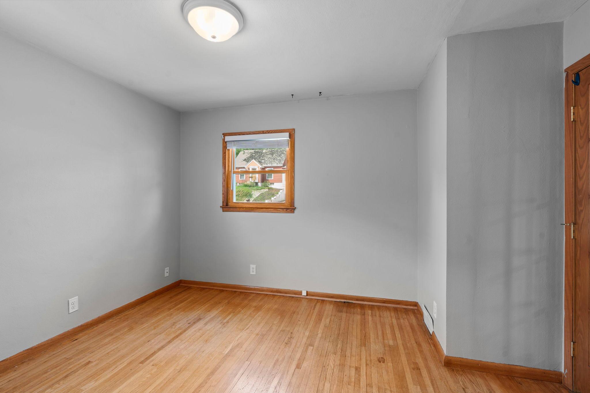 View of Residential at 513 9th Avenue, South Saint Paul MN 55075, South Saint Paul (21 of 80) - Mike Wilen | Minnesota Team Real Estate