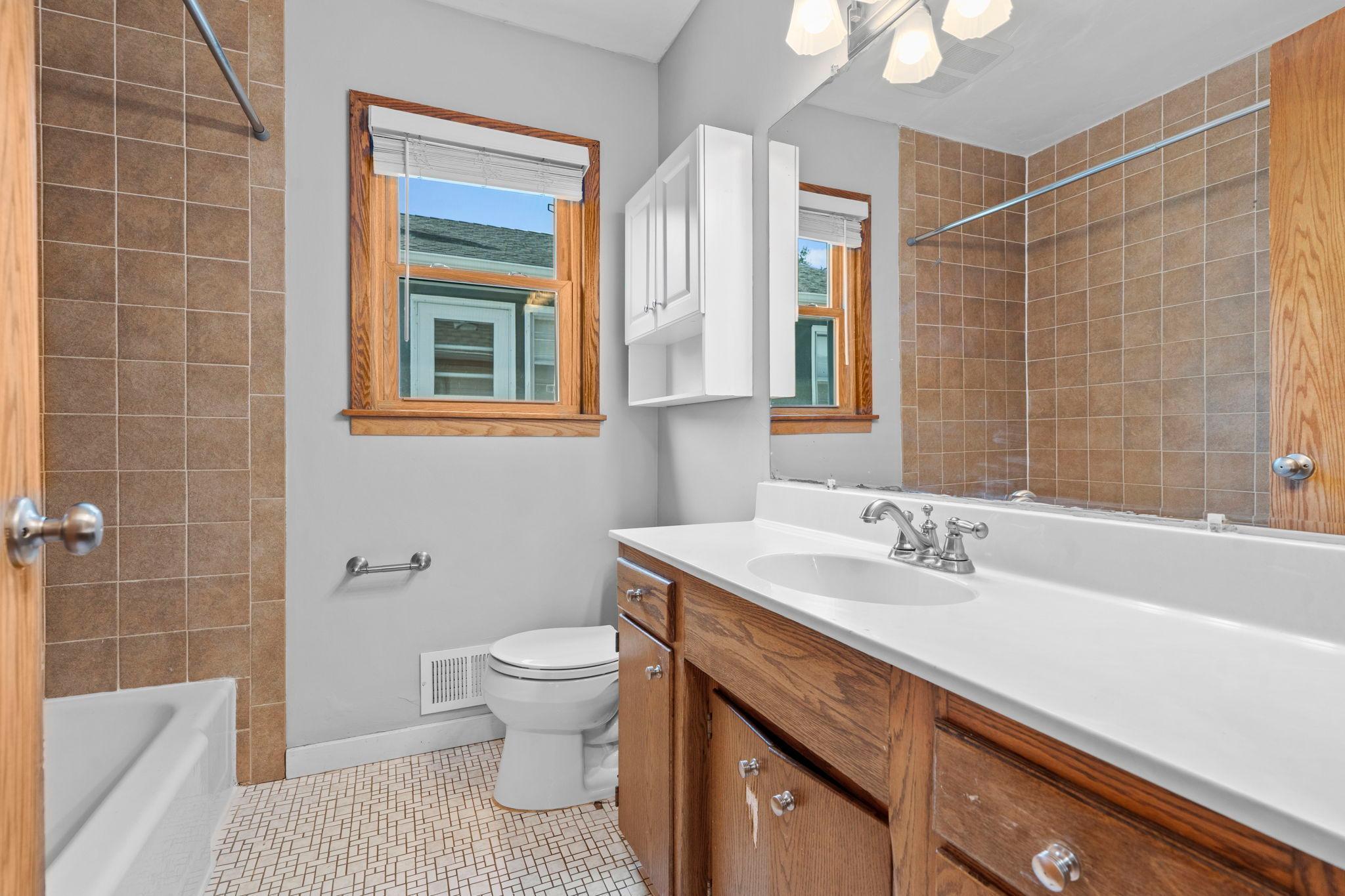View of Residential at 513 9th Avenue, South Saint Paul MN 55075, South Saint Paul (25 of 80) - Mike Wilen | Minnesota Team Real Estate