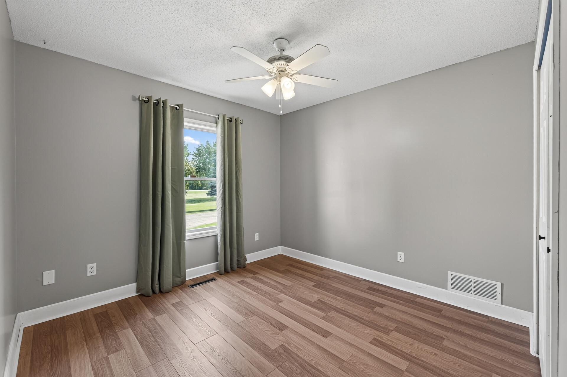 View of Residential at 9711 Ireland Avenue, Annandale MN 55302, Annandale (13 of 34) - Mike Wilen | Minnesota Team Real Estate