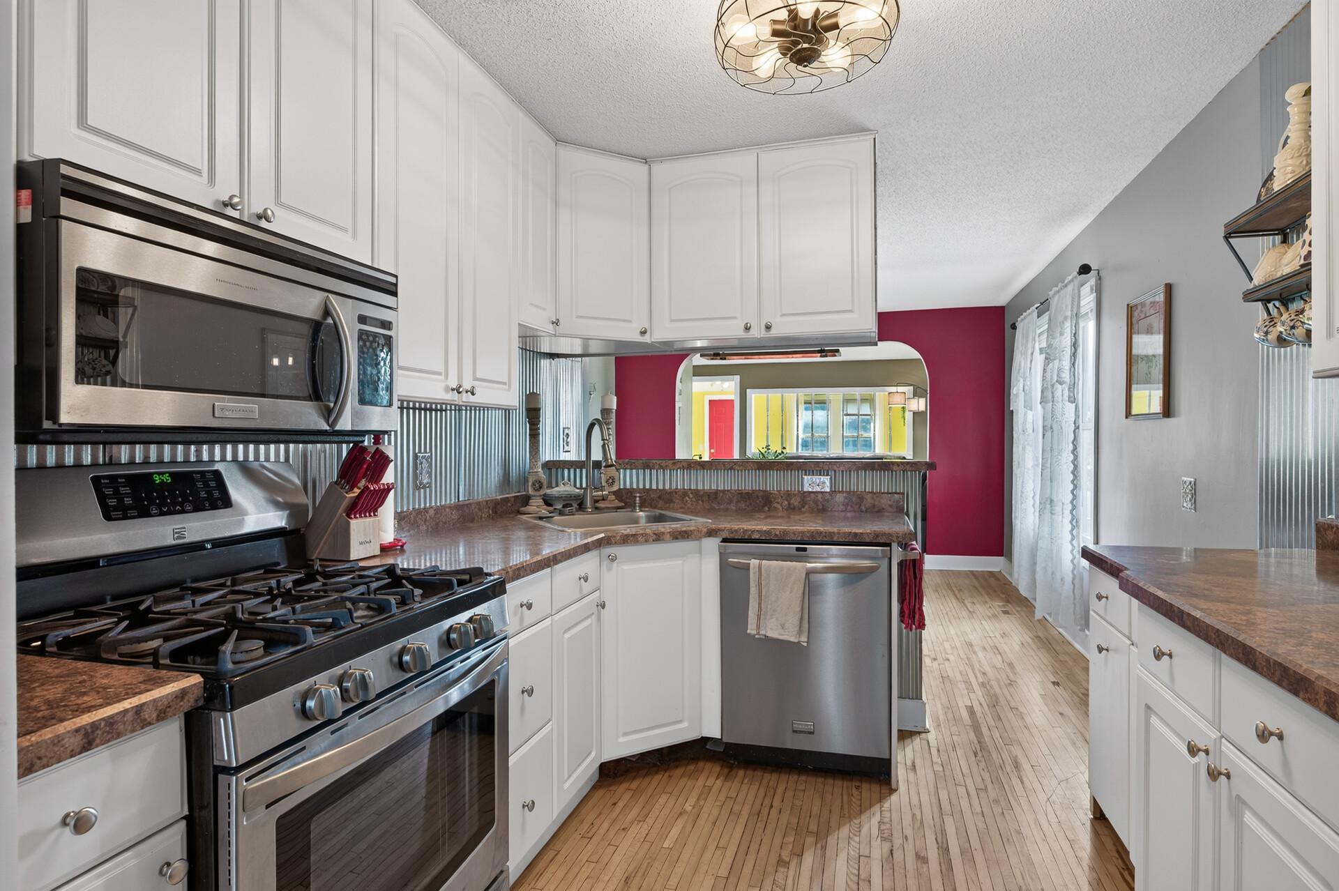 View of Residential at 9711 Ireland Avenue, Annandale MN 55302, Annandale (9 of 34) - Mike Wilen | Minnesota Team Real Estate