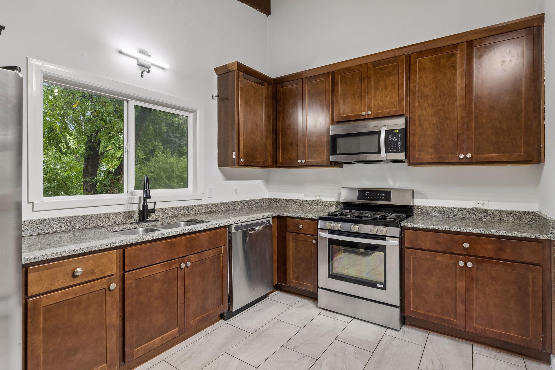 View of Residential at 5952 Independence Avenue, New Hope MN 55428, New Hope (14 of 42) - Mike Wilen | Minnesota Team Real Estate