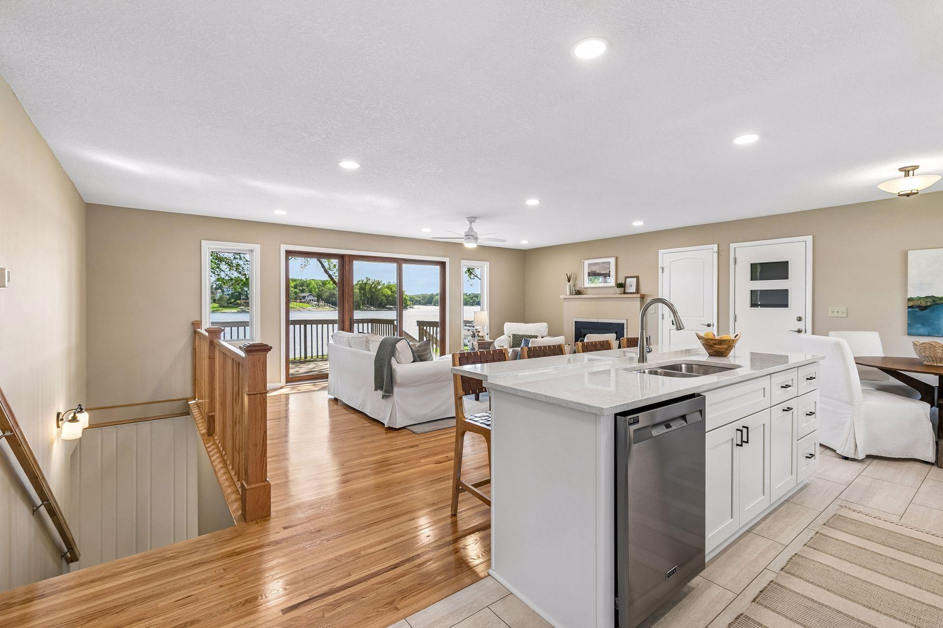 View of Residential at 1303 Crystal Lake Road, Burnsville MN 55306, Burnsville (6 of 95) - Mike Wilen | Minnesota Team Real Estate