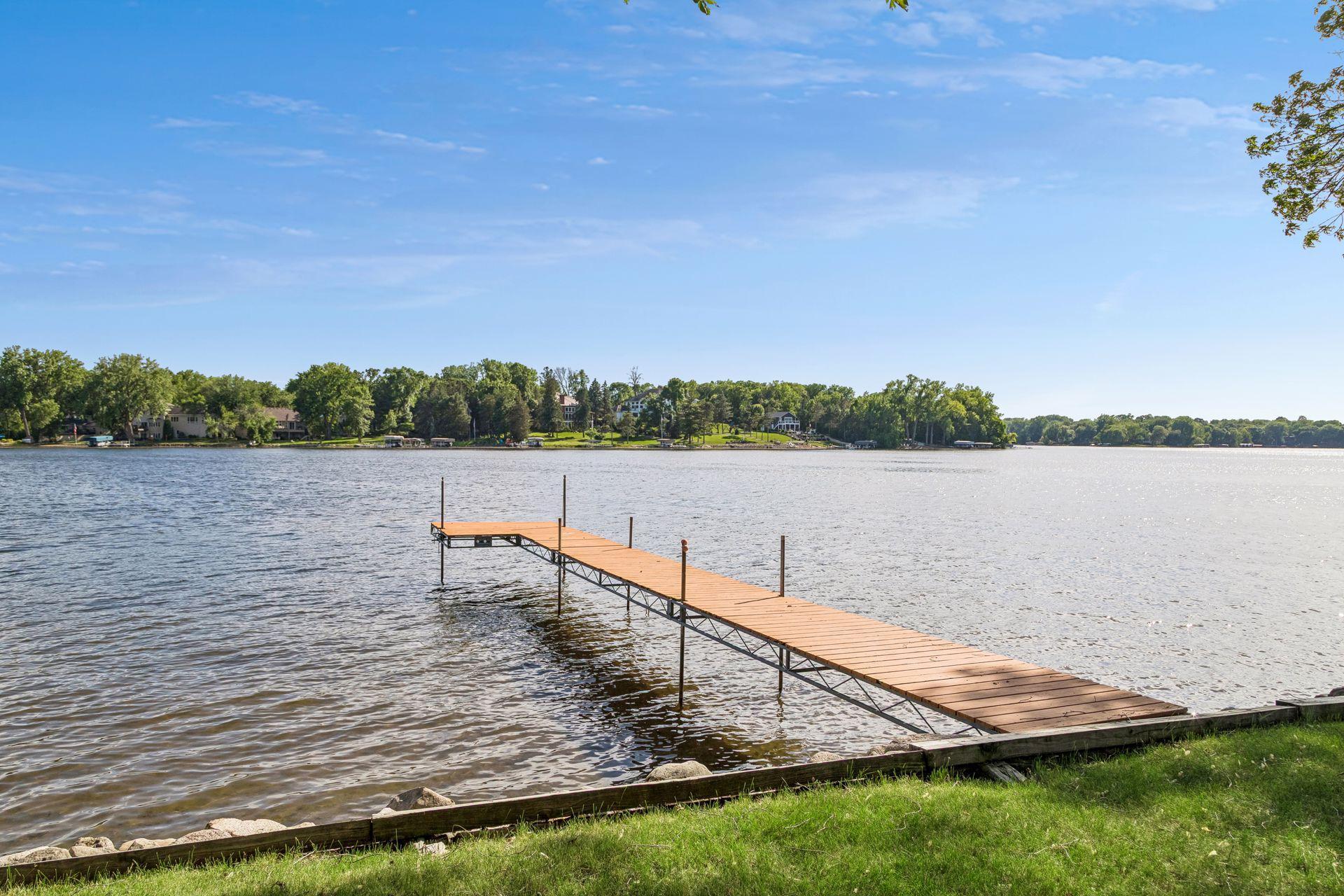 View of Residential at 1303 Crystal Lake Road, Burnsville MN 55306, Burnsville (31 of 95) - Mike Wilen | Minnesota Team Real Estate