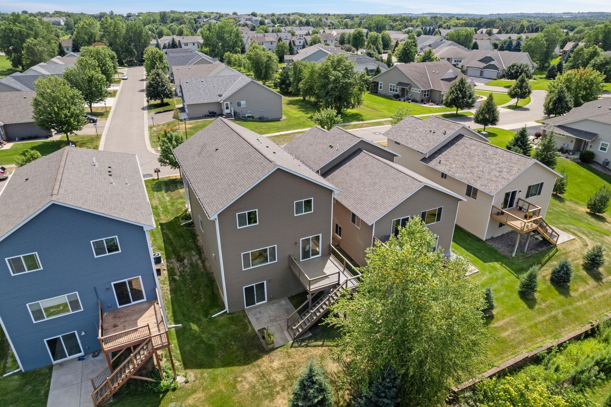 View of Residential at 10730 Knollwood Lane, Woodbury MN 55129, Woodbury (38 of 48) - Mike Wilen | Minnesota Team Real Estate