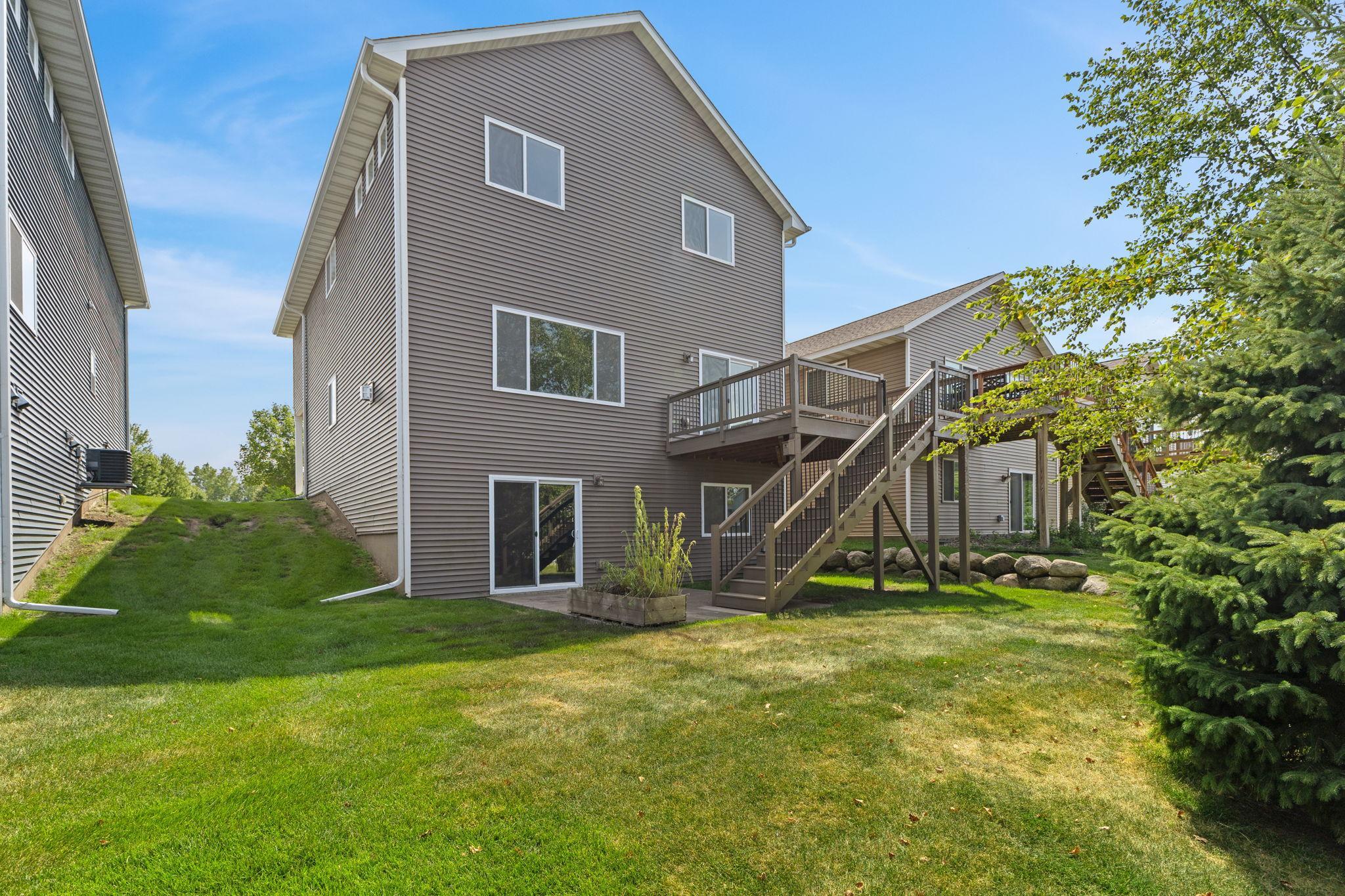View of Residential at 10730 Knollwood Lane, Woodbury MN 55129, Woodbury (31 of 48) - Mike Wilen | Minnesota Team Real Estate