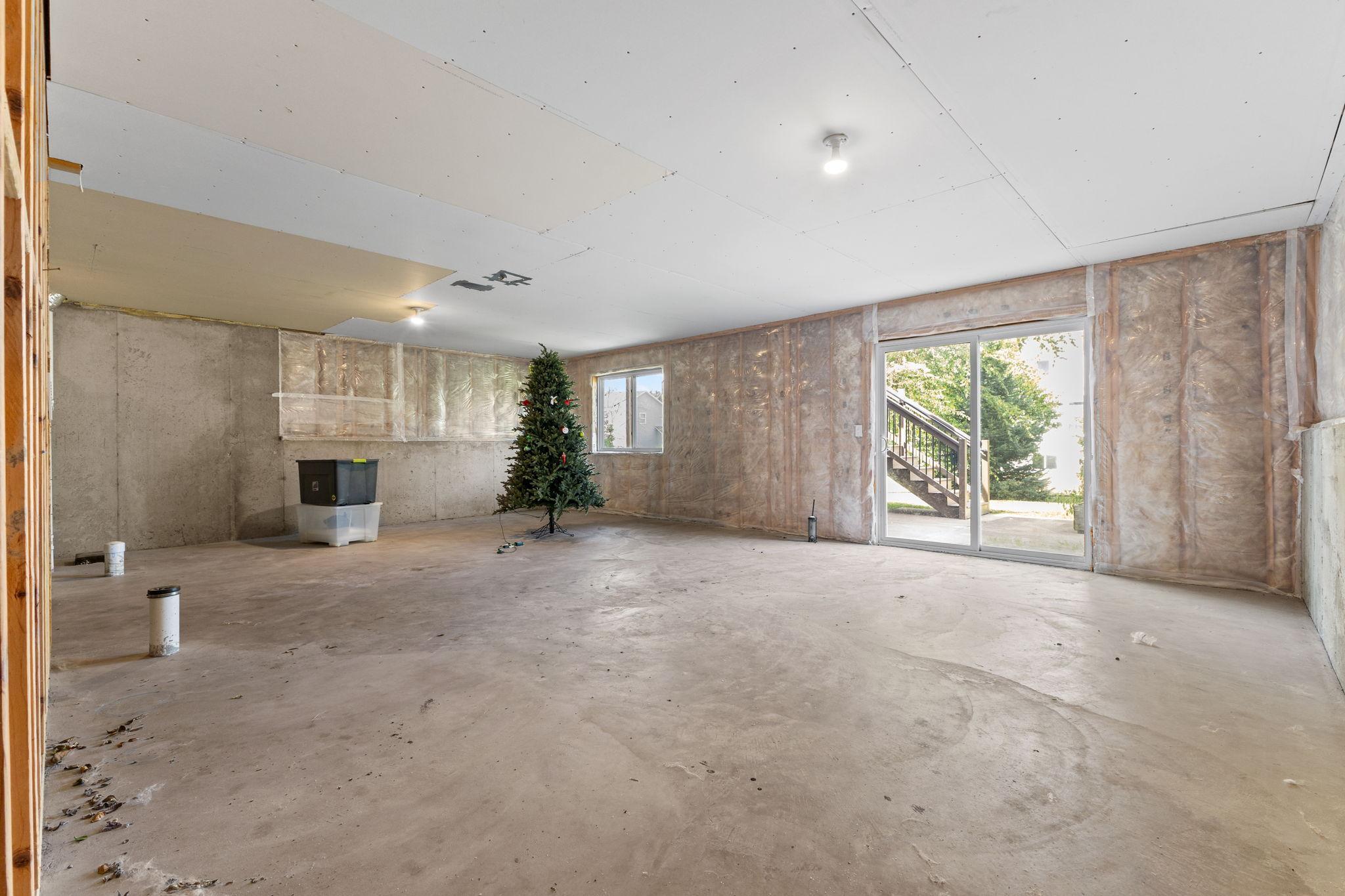 View of Residential at 10730 Knollwood Lane, Woodbury MN 55129, Woodbury (28 of 48) - Mike Wilen | Minnesota Team Real Estate