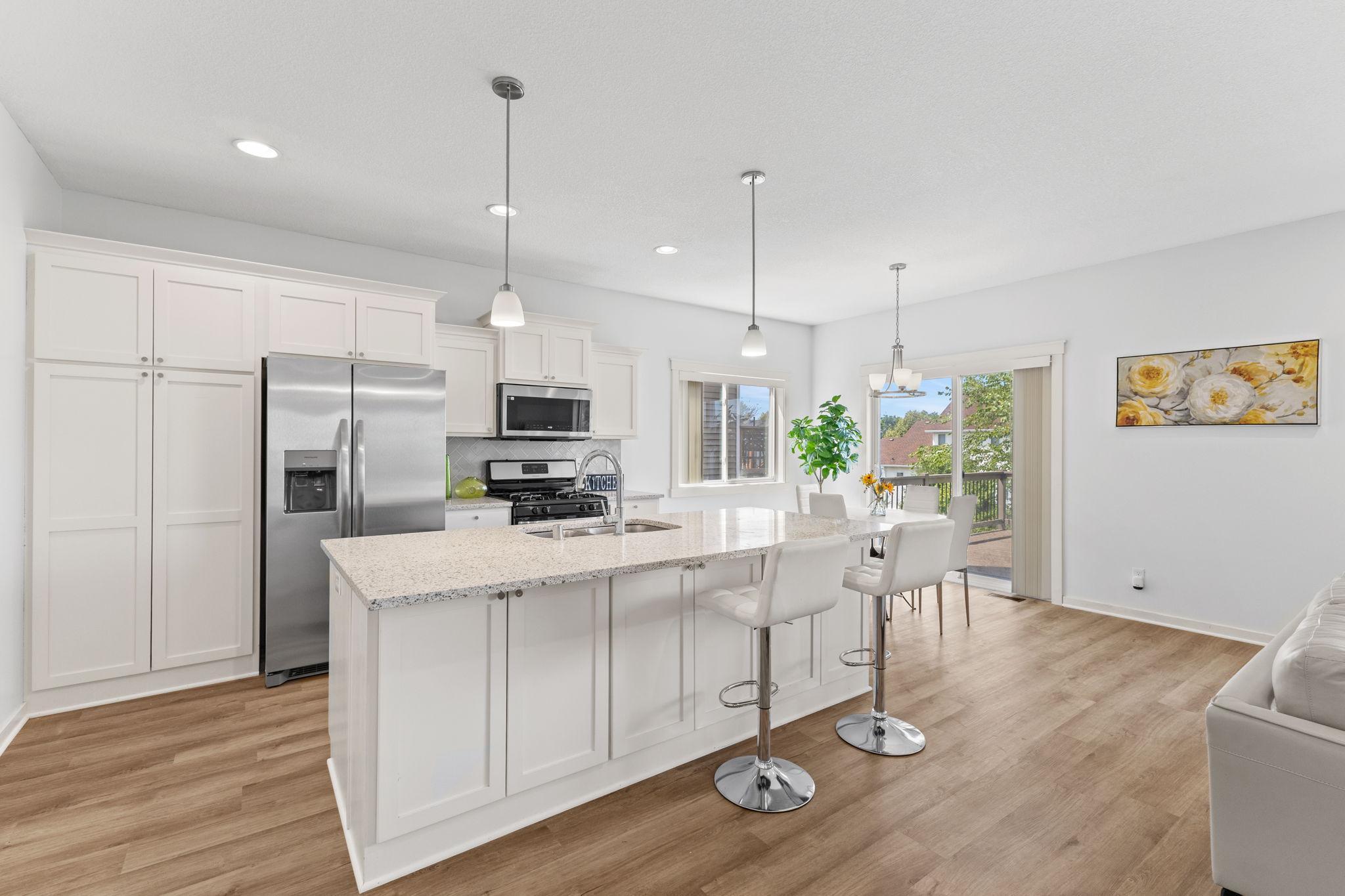 View of Single Family at 10730 Knollwood Lane, Woodbury - Mike Wilen | Minnesota Team Real Estate
