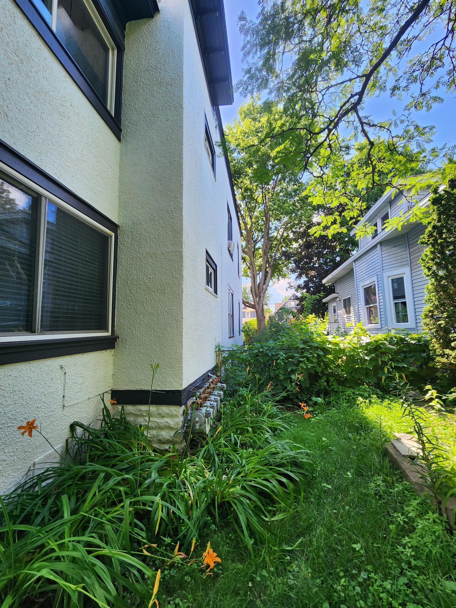 View of Residential at 3128 Grand Avenue #2, Minneapolis MN 55408, Minneapolis (2 of 5) - Mike Wilen | Minnesota Team Real Estate