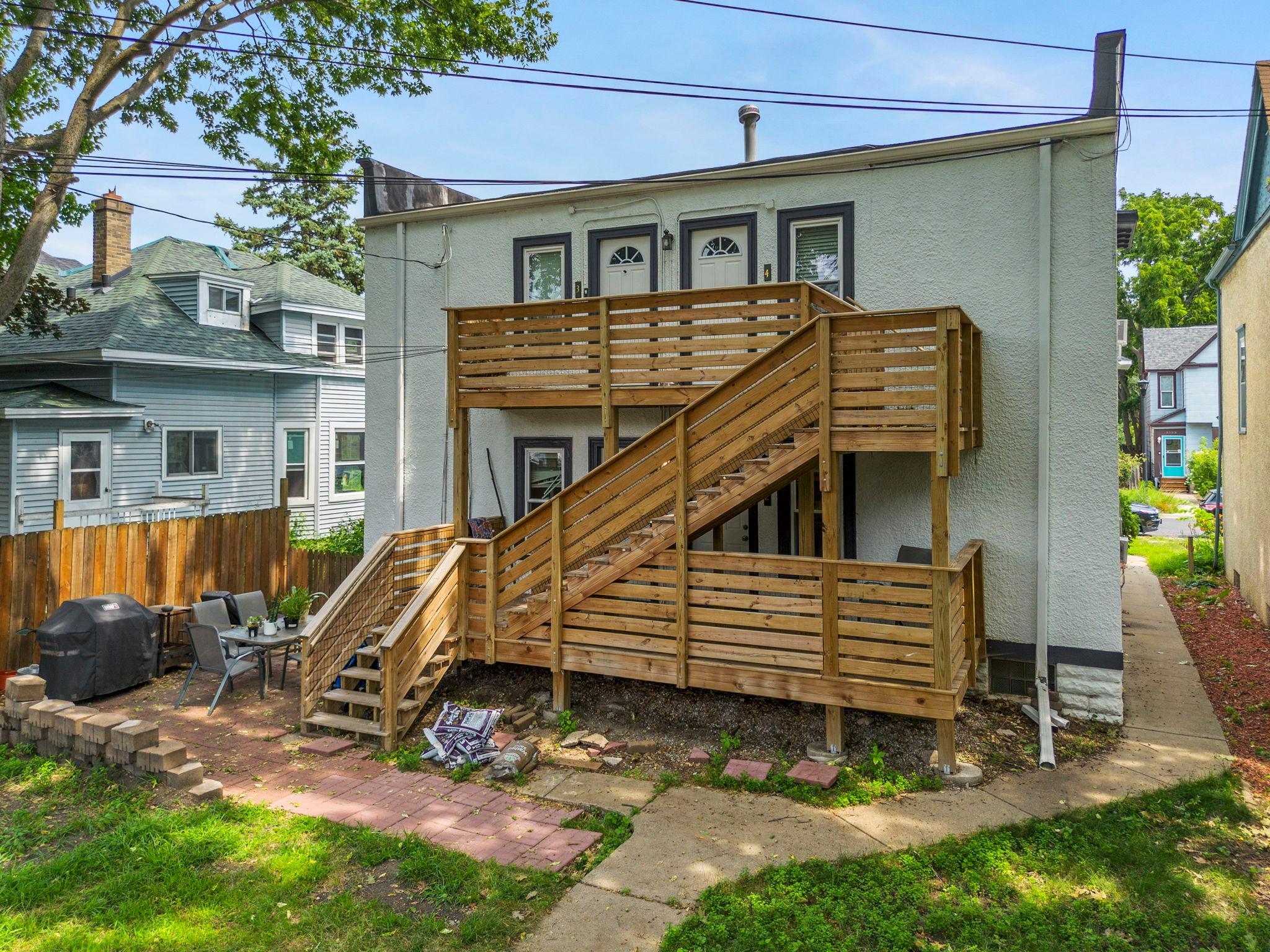 View of Residential at 3128 Grand Avenue #2, Minneapolis MN 55408, Minneapolis (14 of 23) - Mike Wilen | Minnesota Team Real Estate