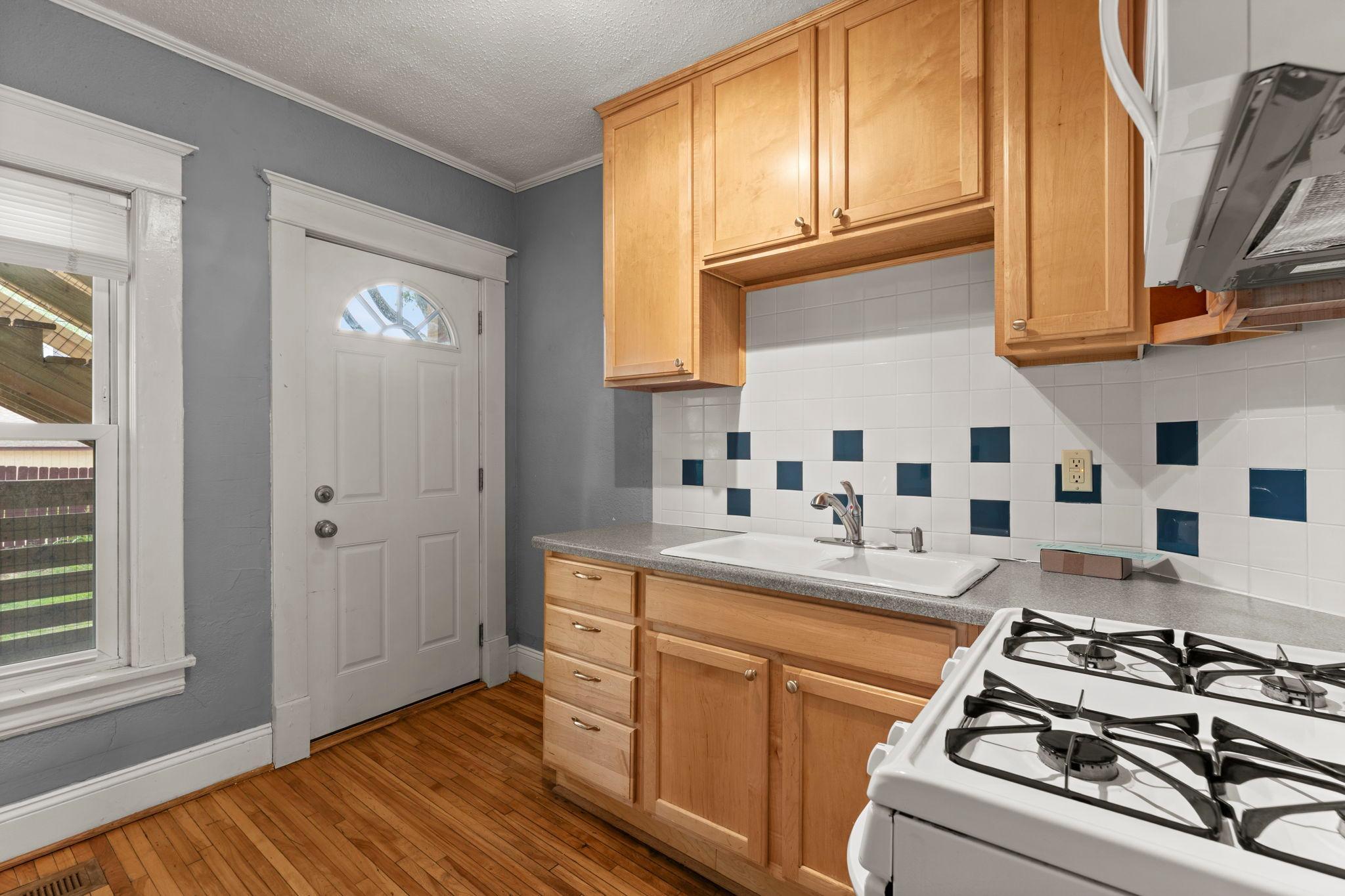 View of Residential at 3128 Grand Avenue #2, Minneapolis MN 55408, Minneapolis (10 of 23) - Mike Wilen | Minnesota Team Real Estate