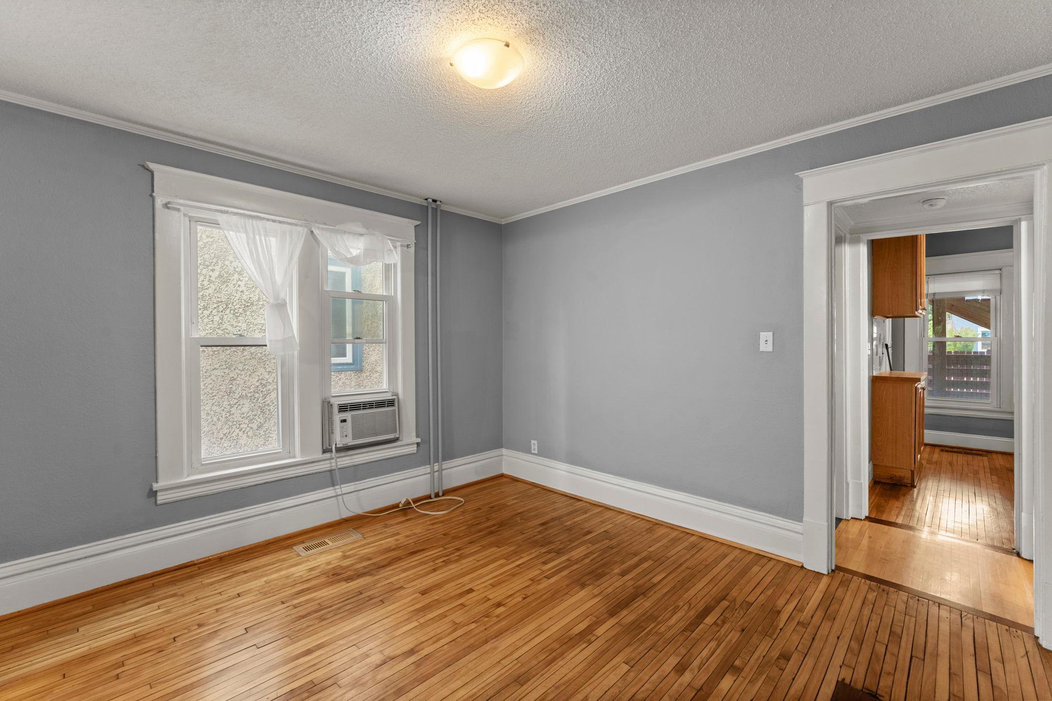 View of Residential at 3128 Grand Avenue #2, Minneapolis MN 55408, Minneapolis (5 of 23) - Mike Wilen | Minnesota Team Real Estate